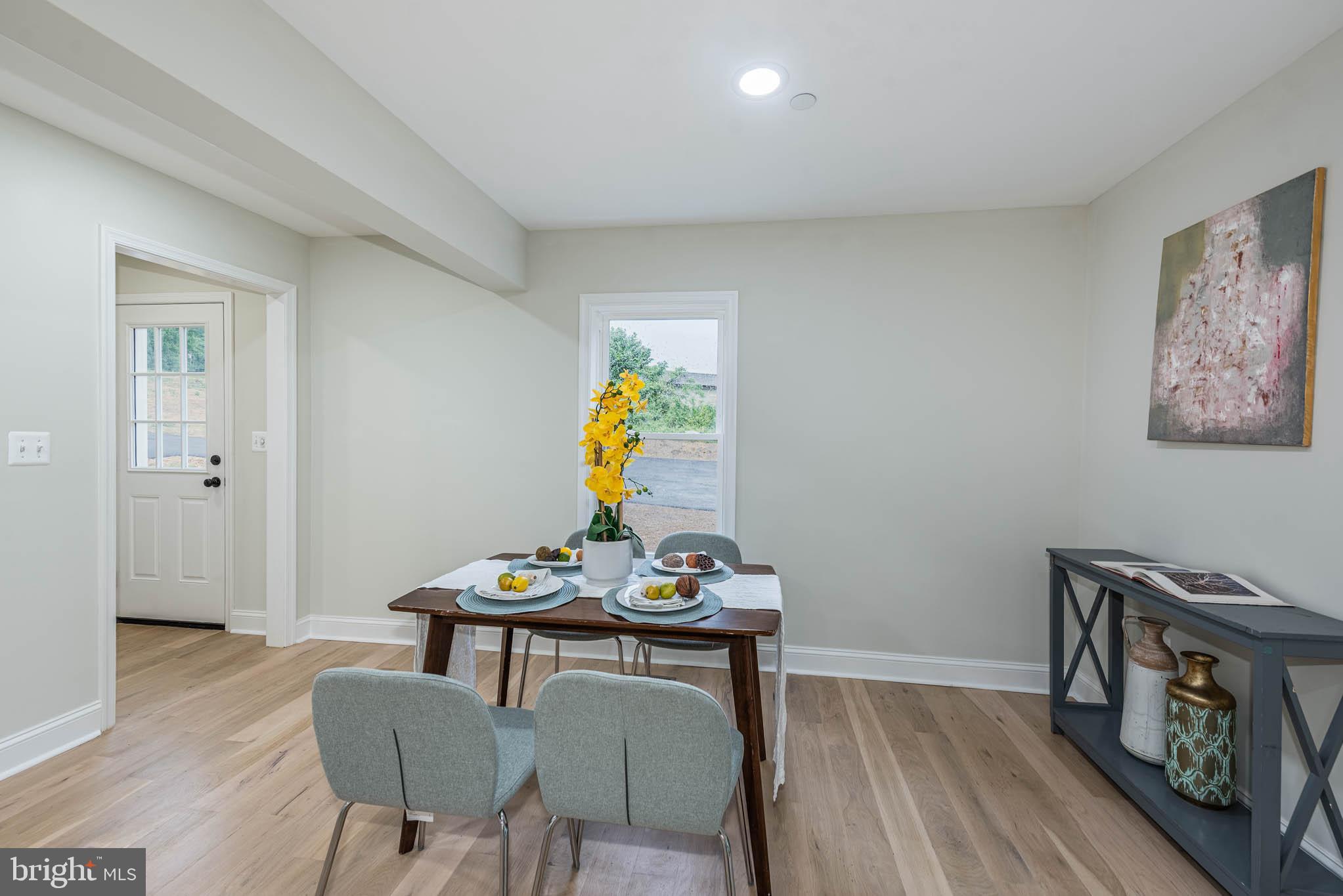 LONG GREEN VALLEY - Residential