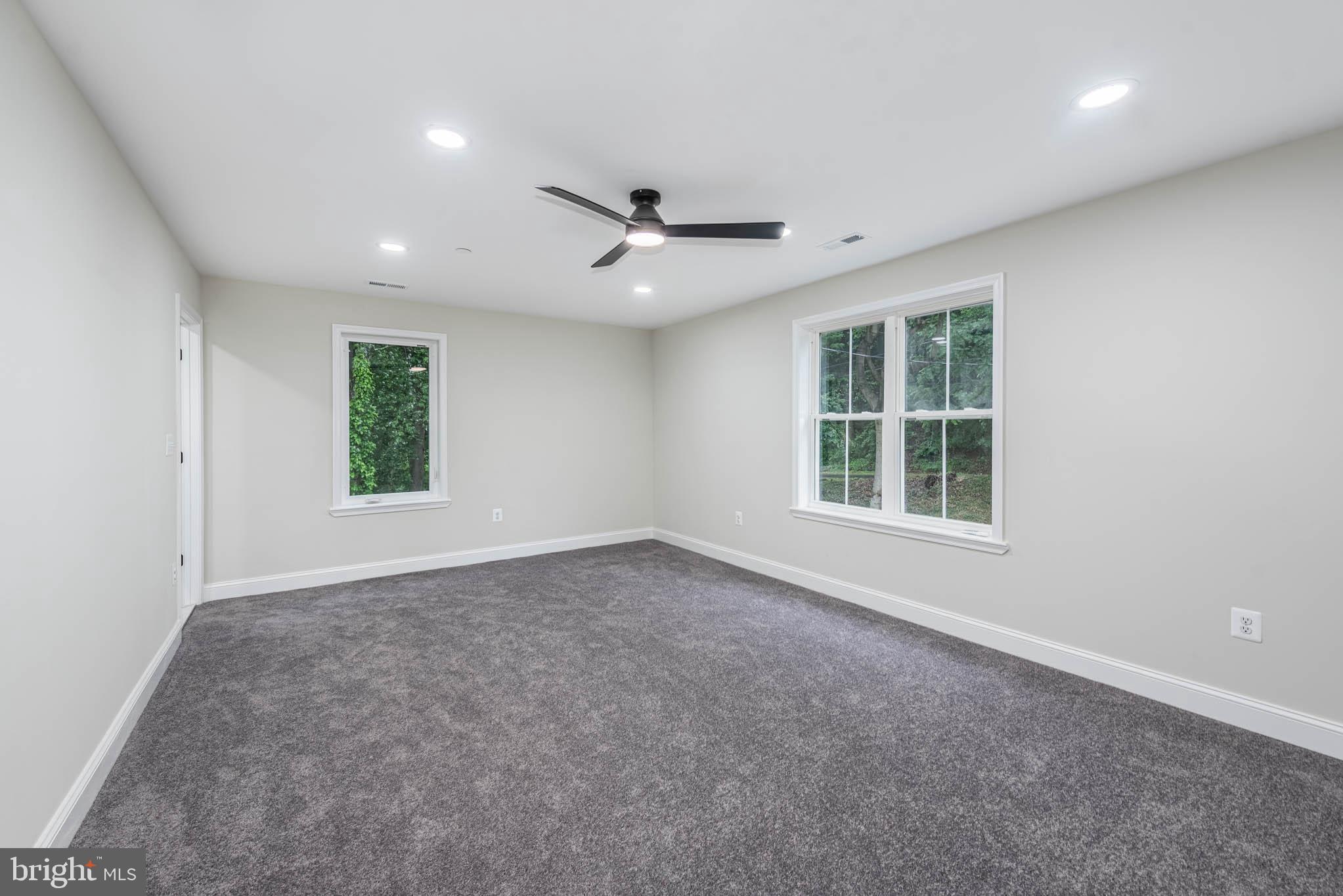 LONG GREEN VALLEY - Residential