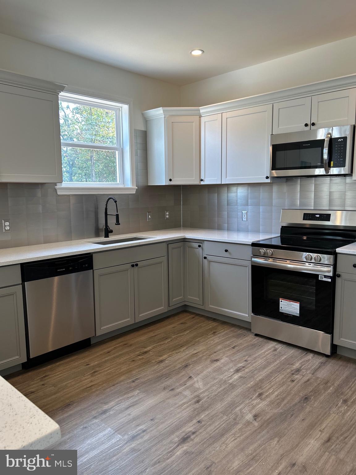 WILDE  ACRES - Residential