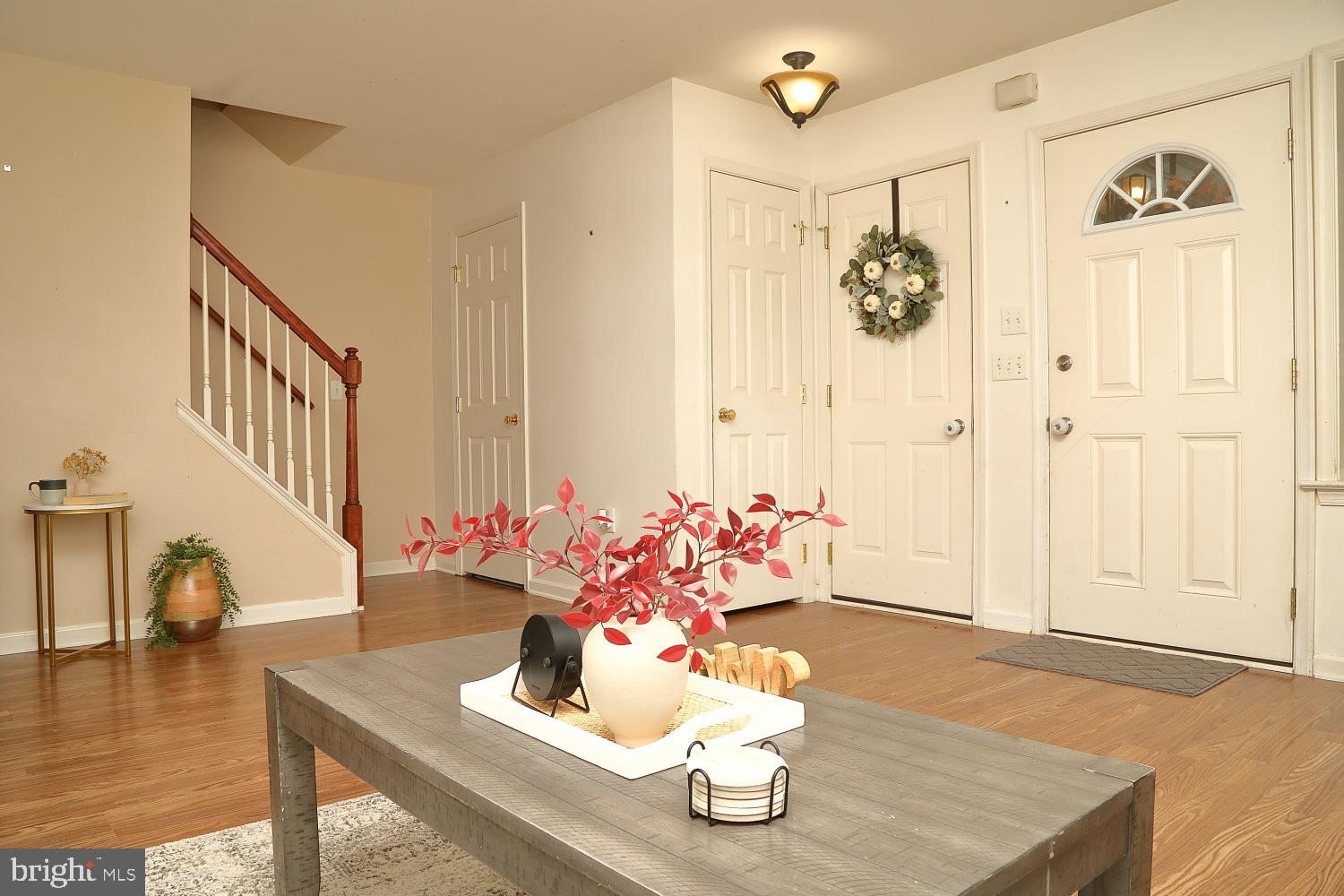 VILLAGE SQUARE COMMONS - Residential