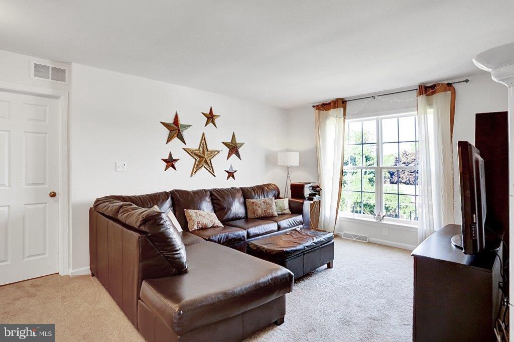 SOUTHPOINT - Residential