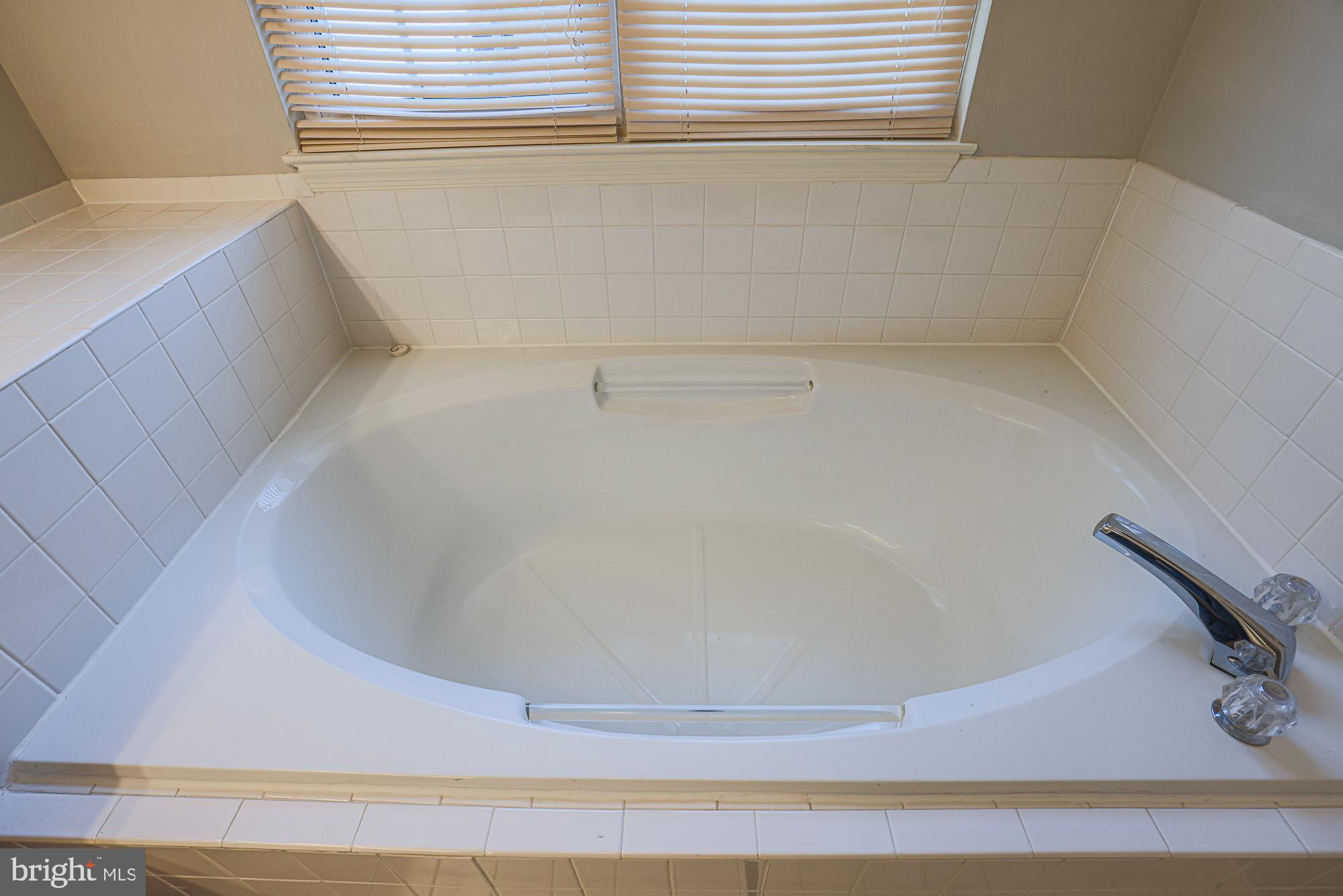 MONTPELIER HILLS - Residential