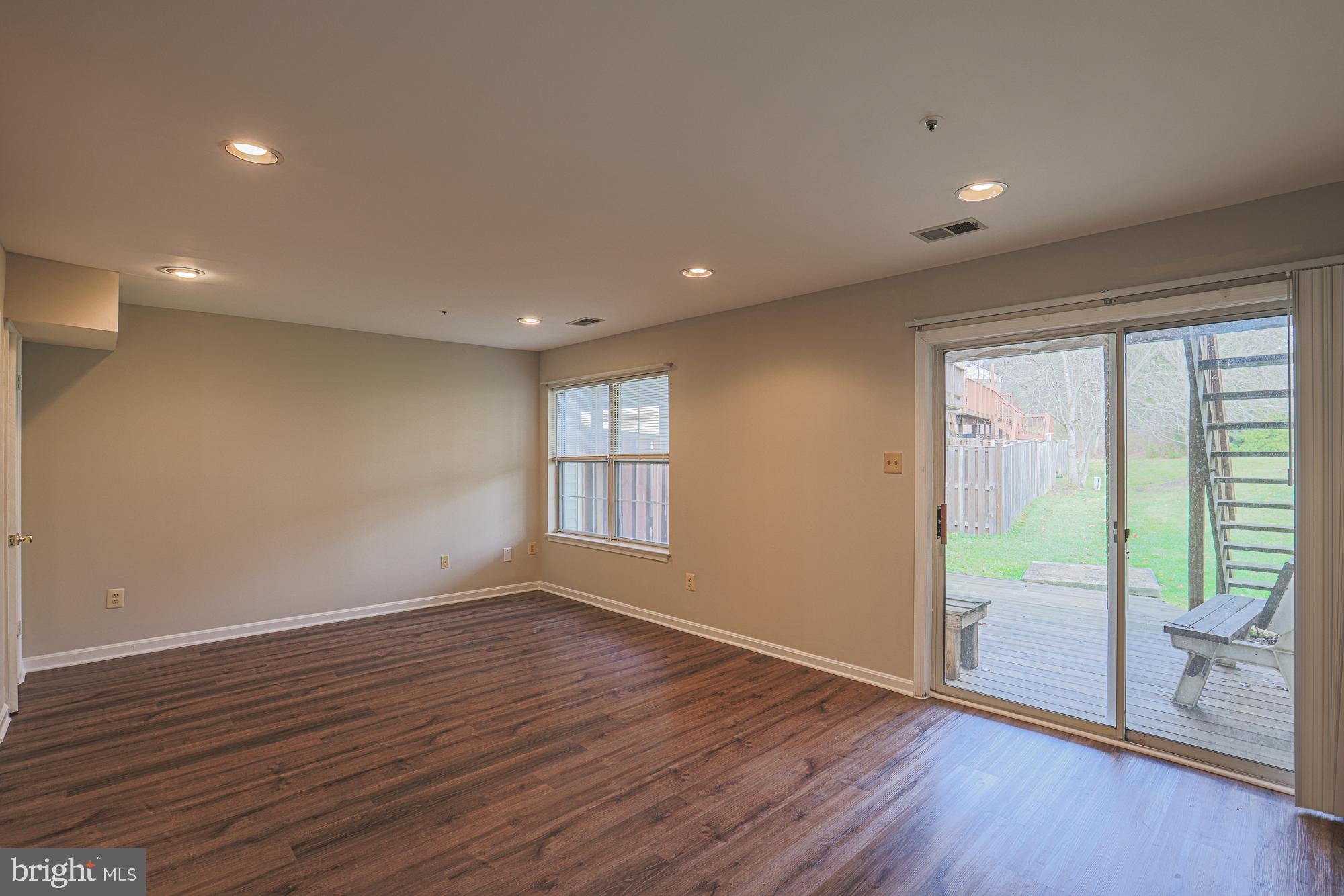 MONTPELIER HILLS - Residential