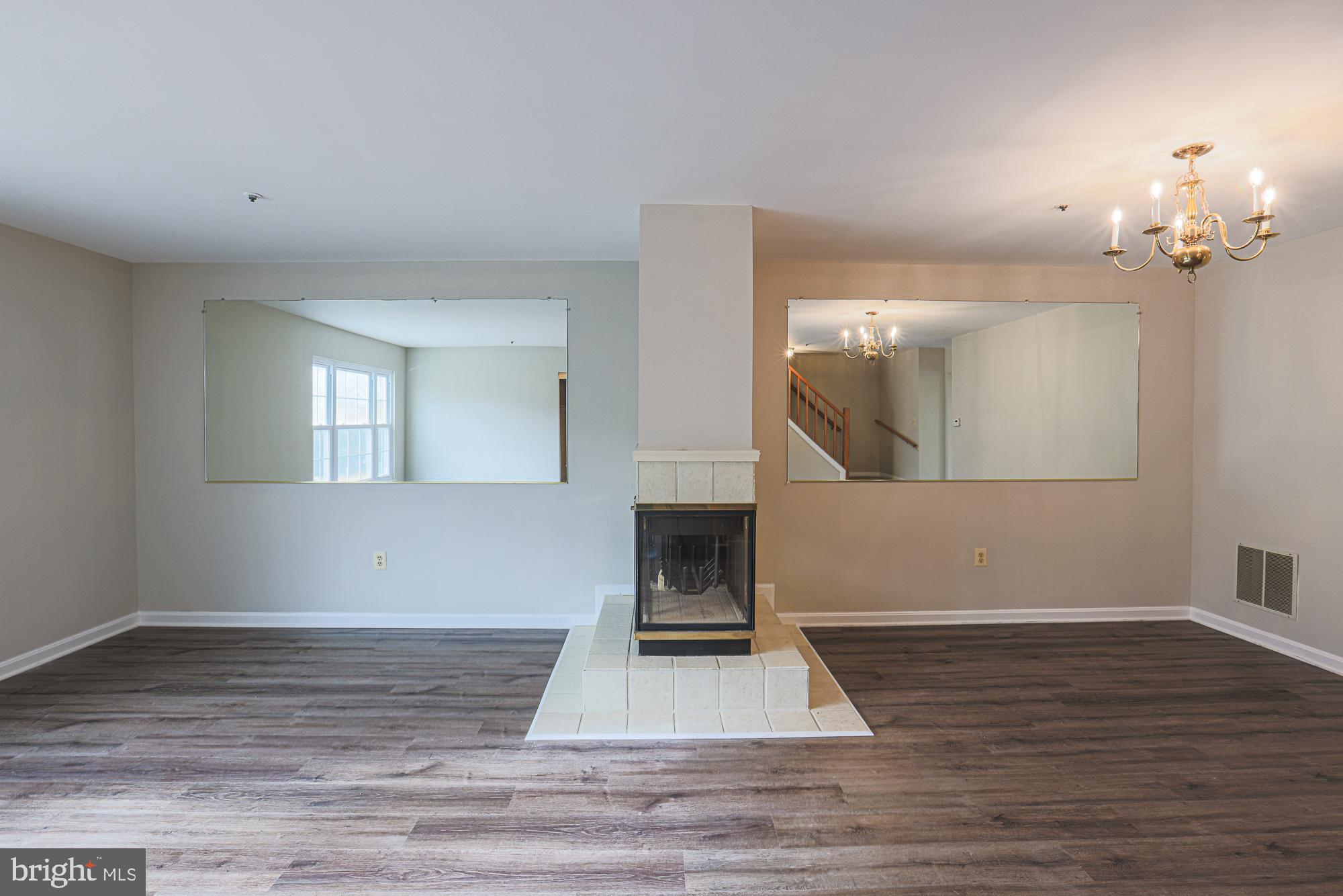 MONTPELIER HILLS - Residential