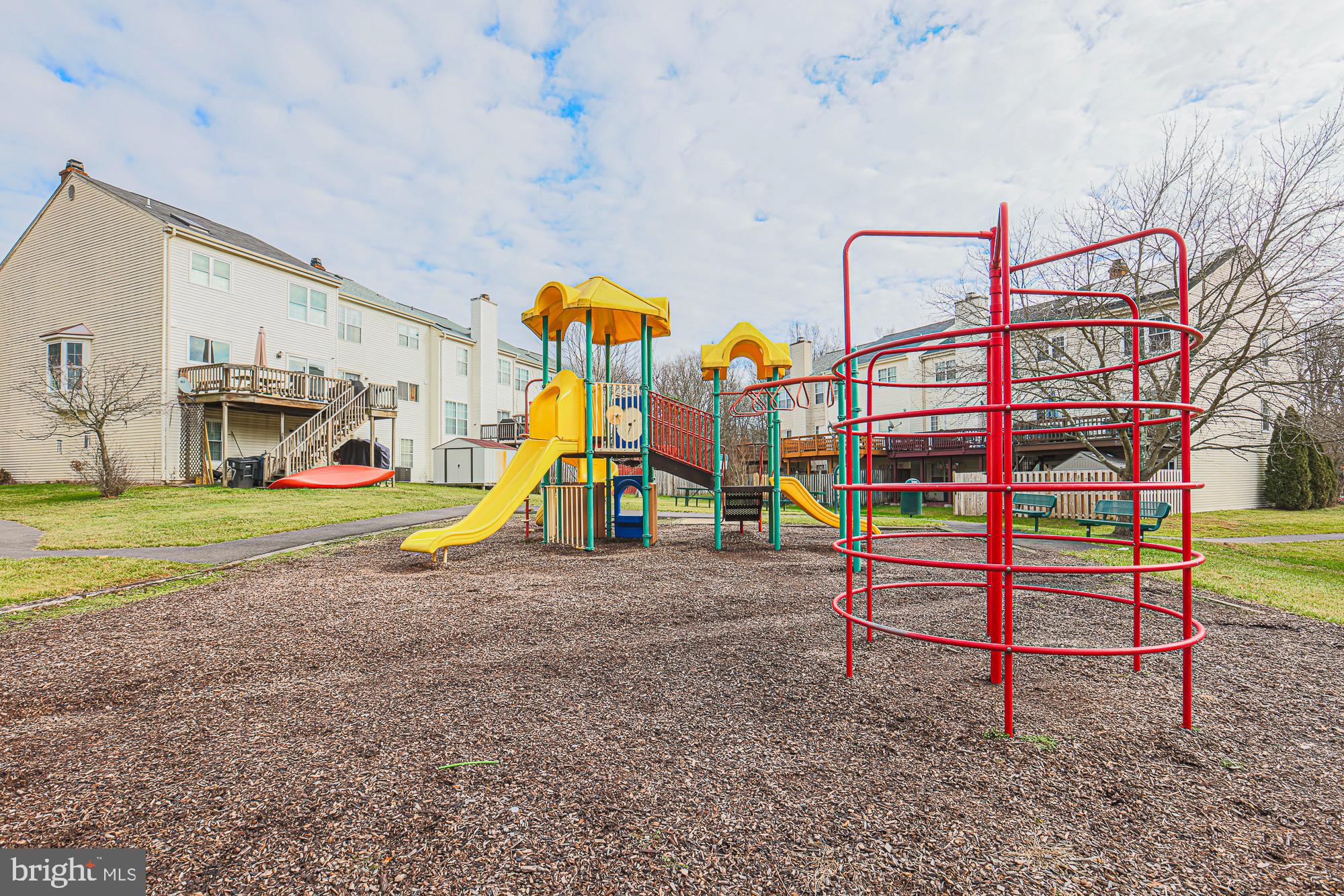 MONTPELIER HILLS - Residential