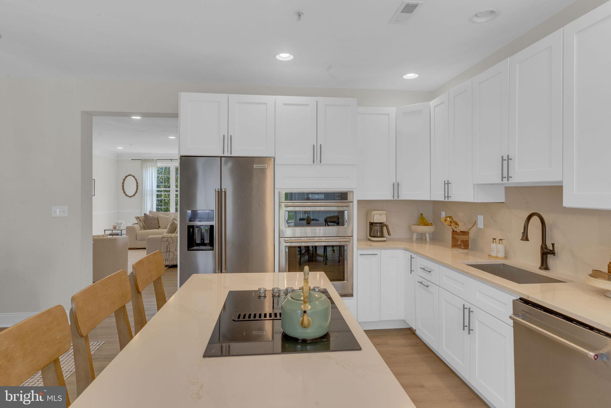 ARBOR POINT - Residential