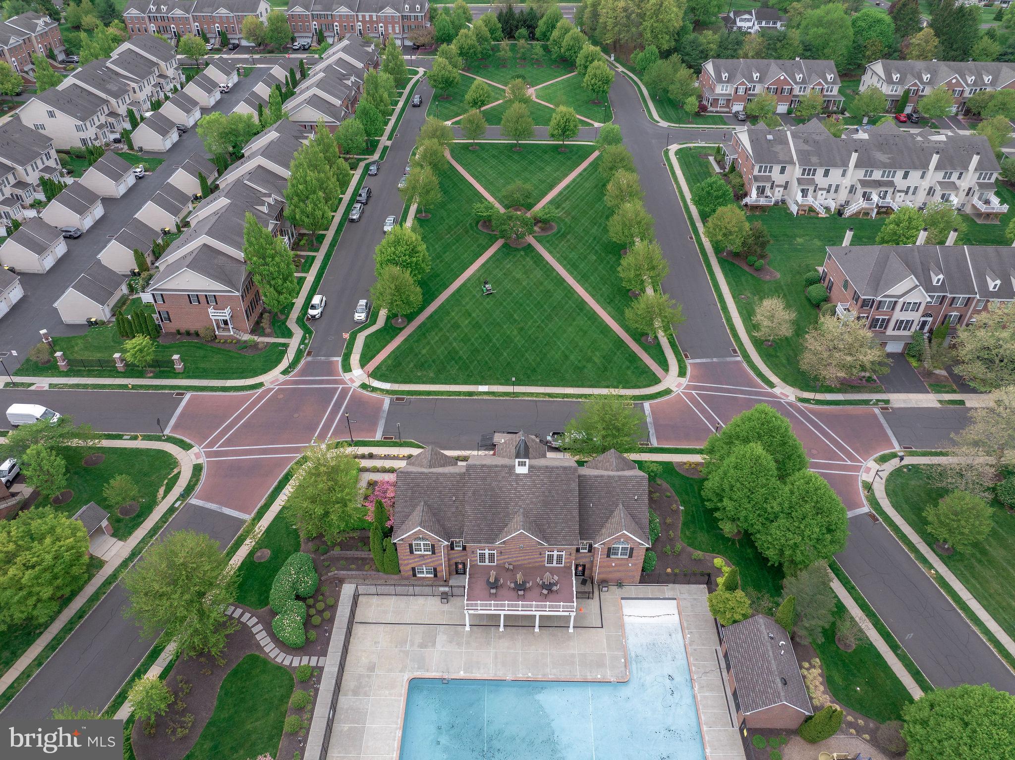ARBOR POINT - Residential