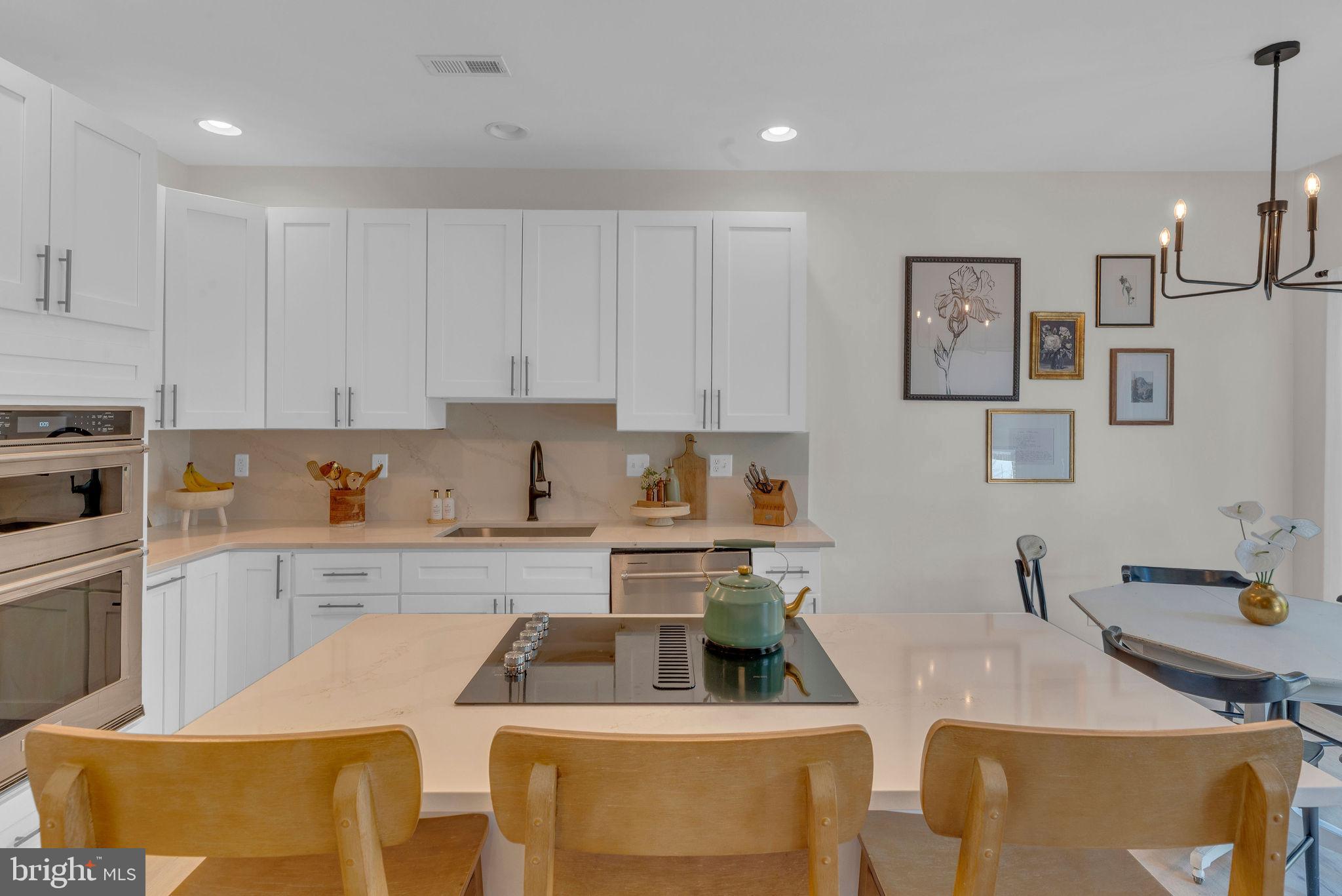 ARBOR POINT - Residential