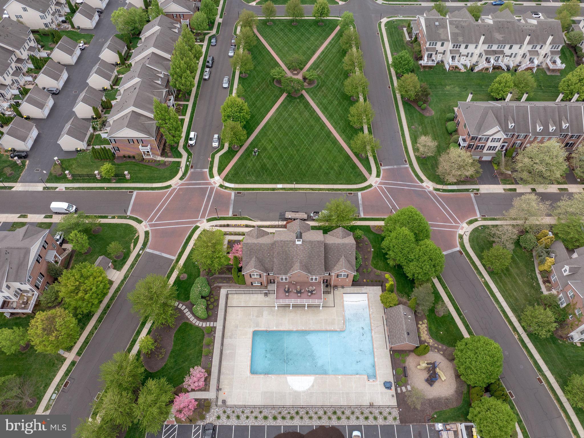 ARBOR POINT - Residential