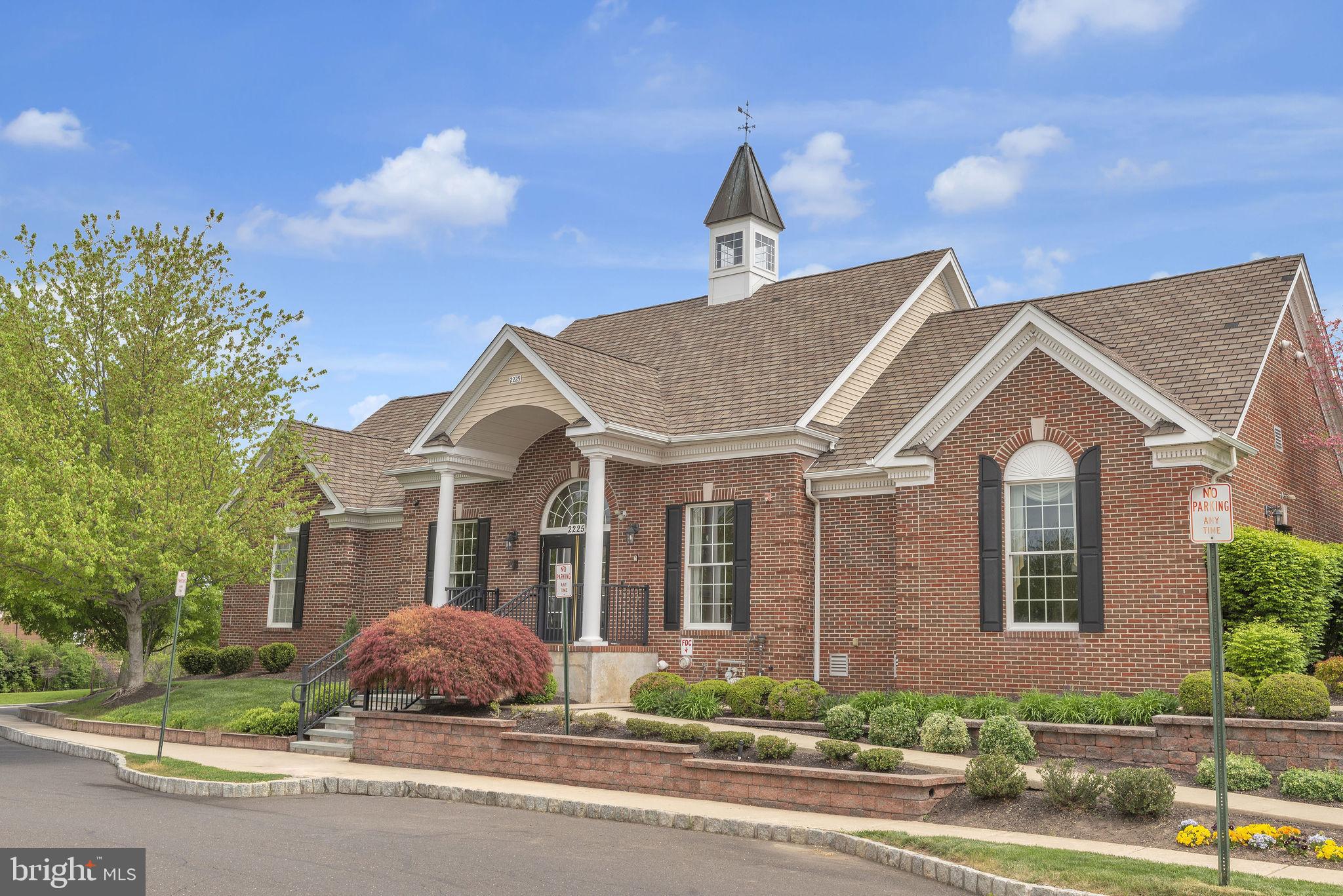 ARBOR POINT - Residential