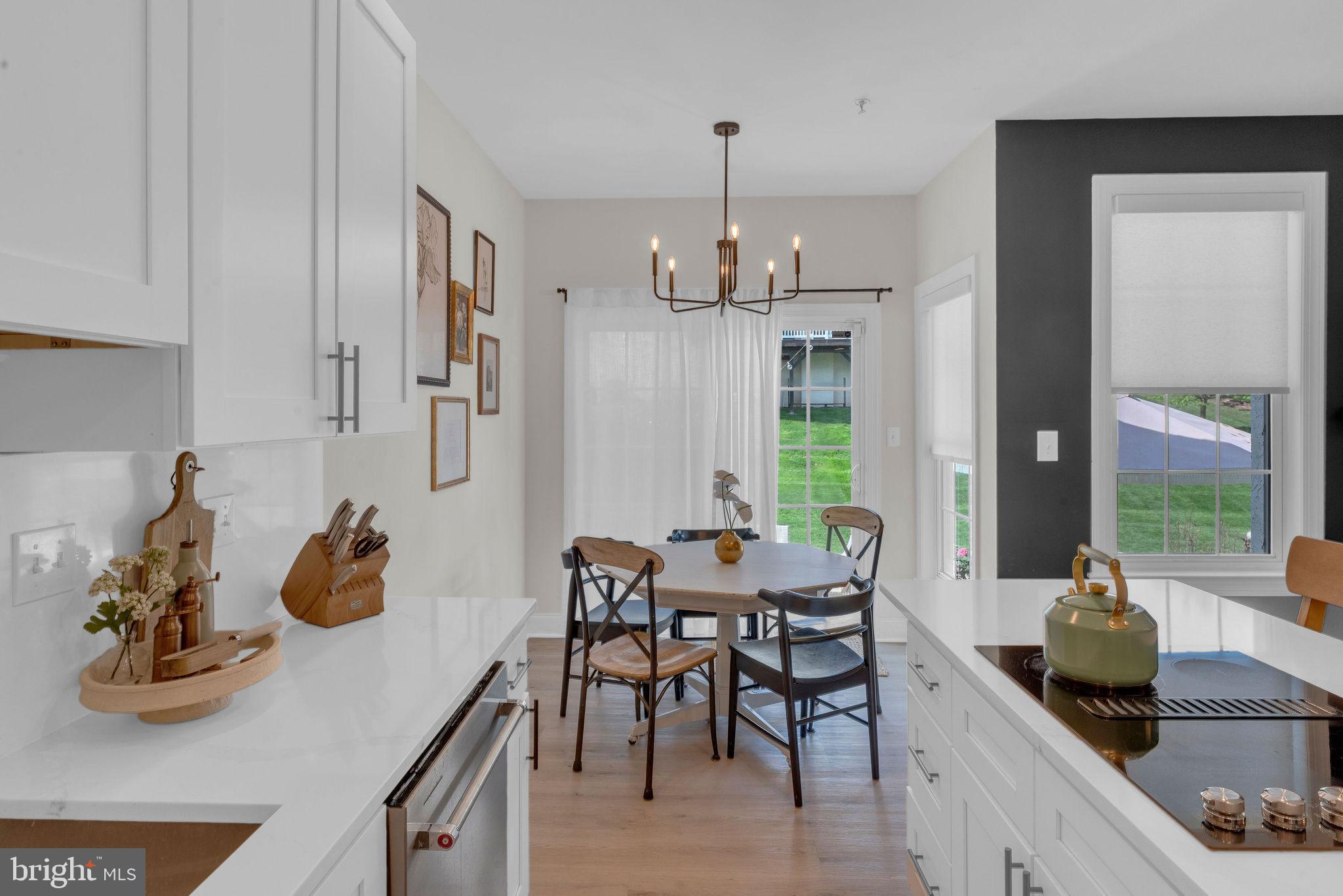 ARBOR POINT - Residential