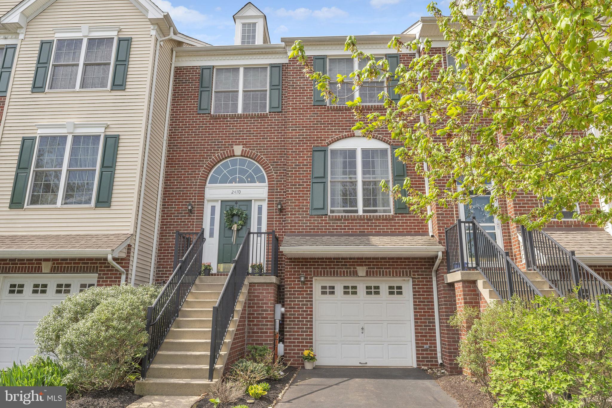 ARBOR POINT - Residential