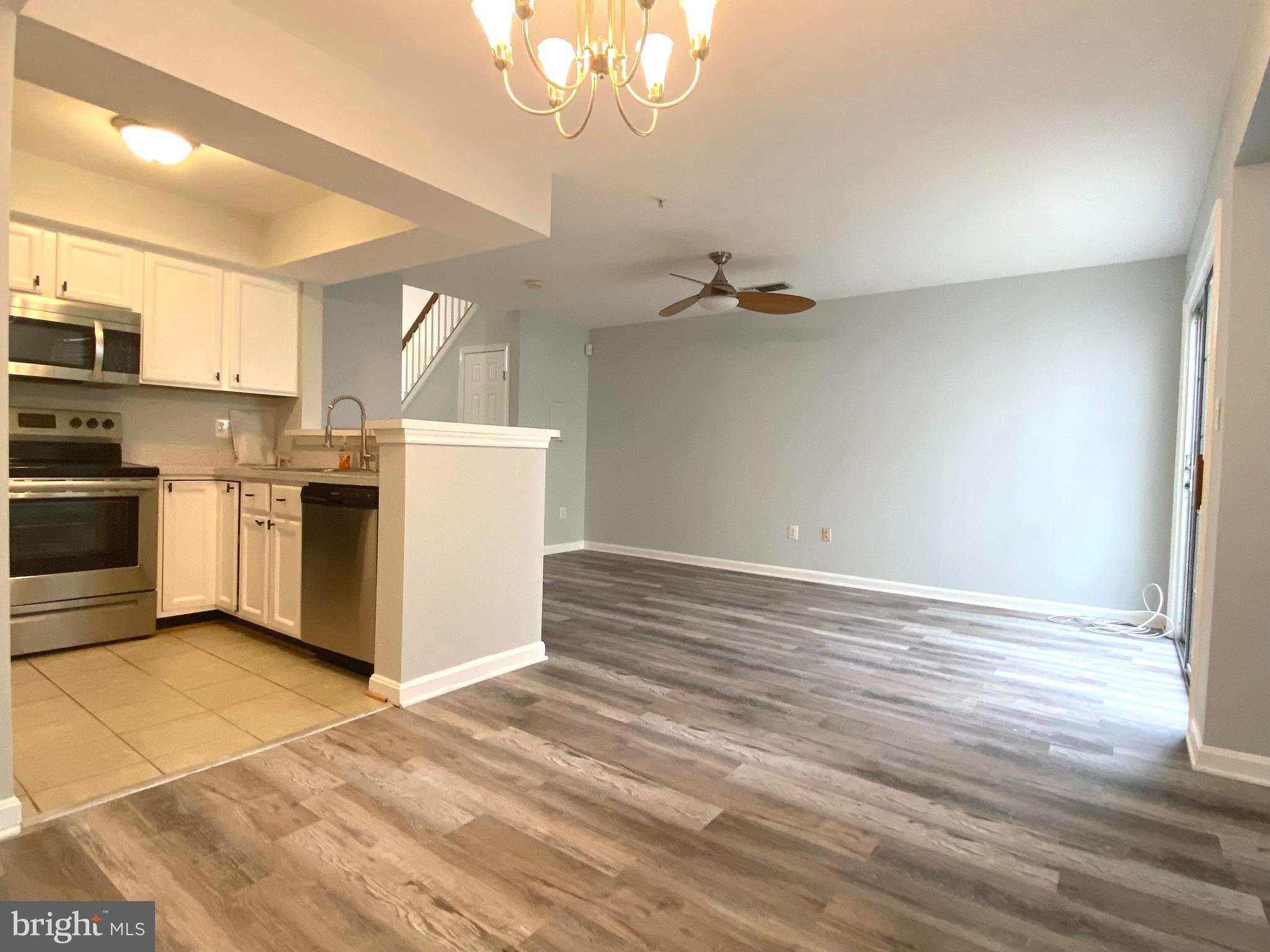 KINGS COUNCIL CONDO - Residential