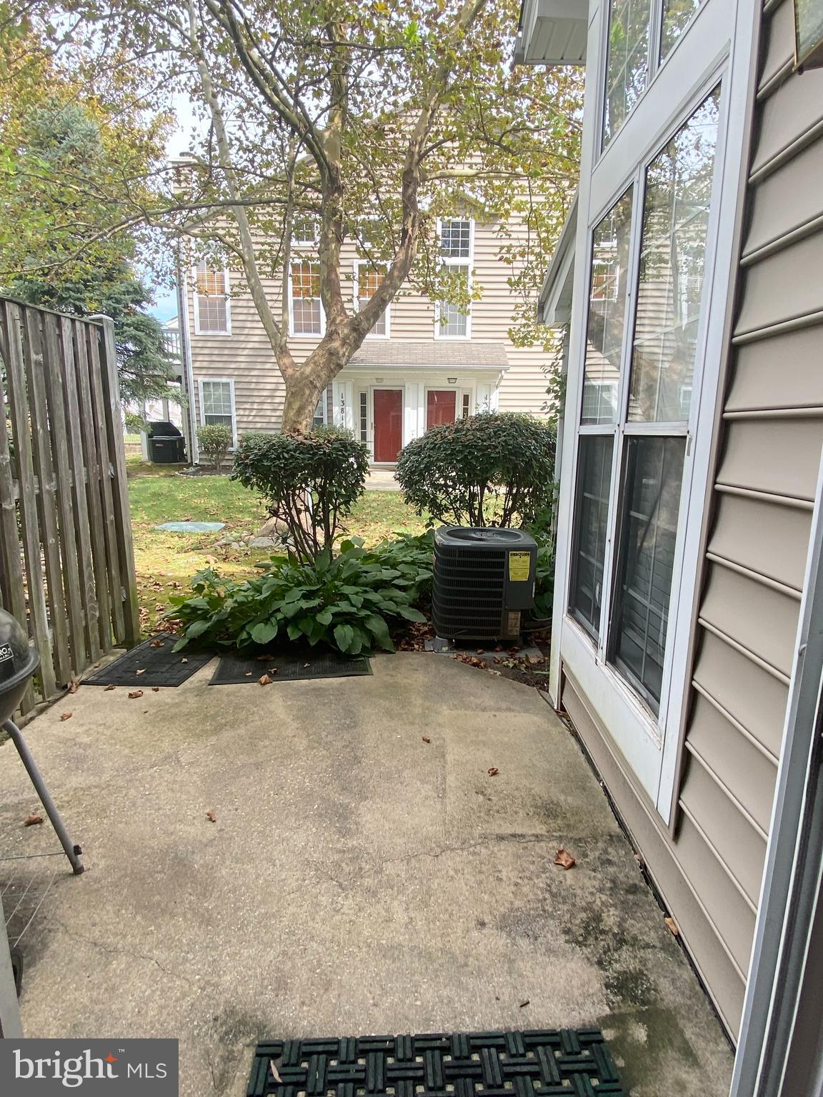 KINGS COUNCIL CONDO - Residential