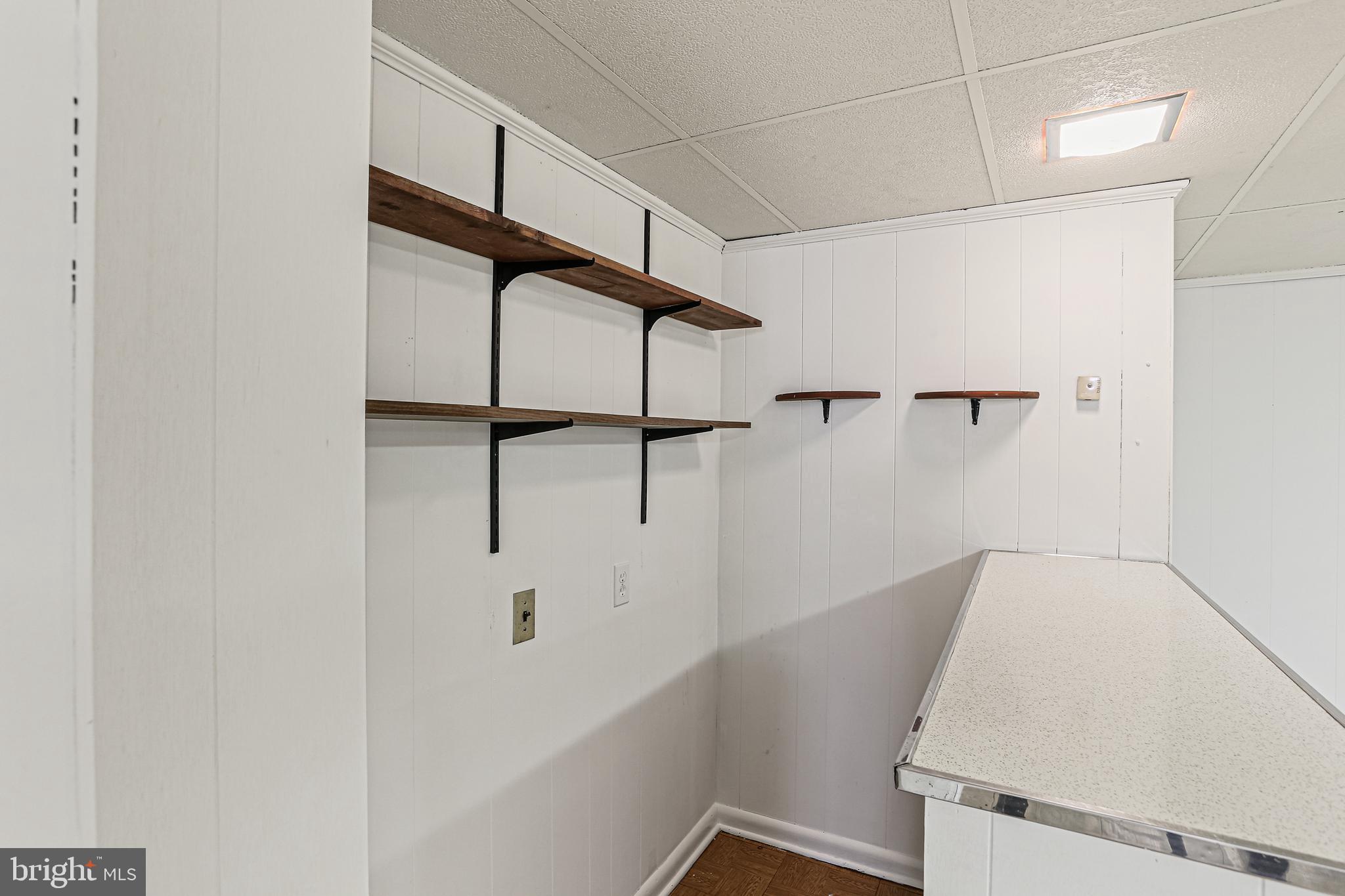 WOODSIDE PARK - Residential