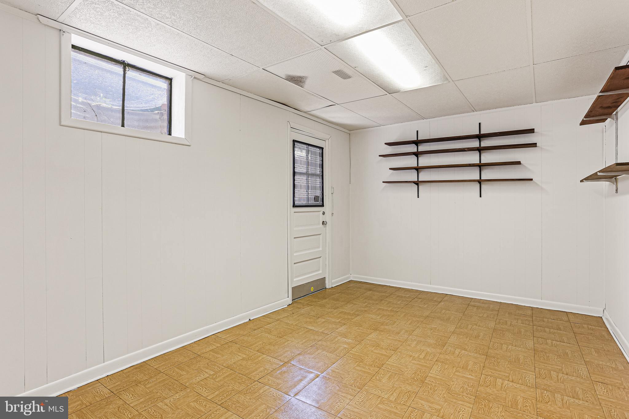 WOODSIDE PARK - Residential