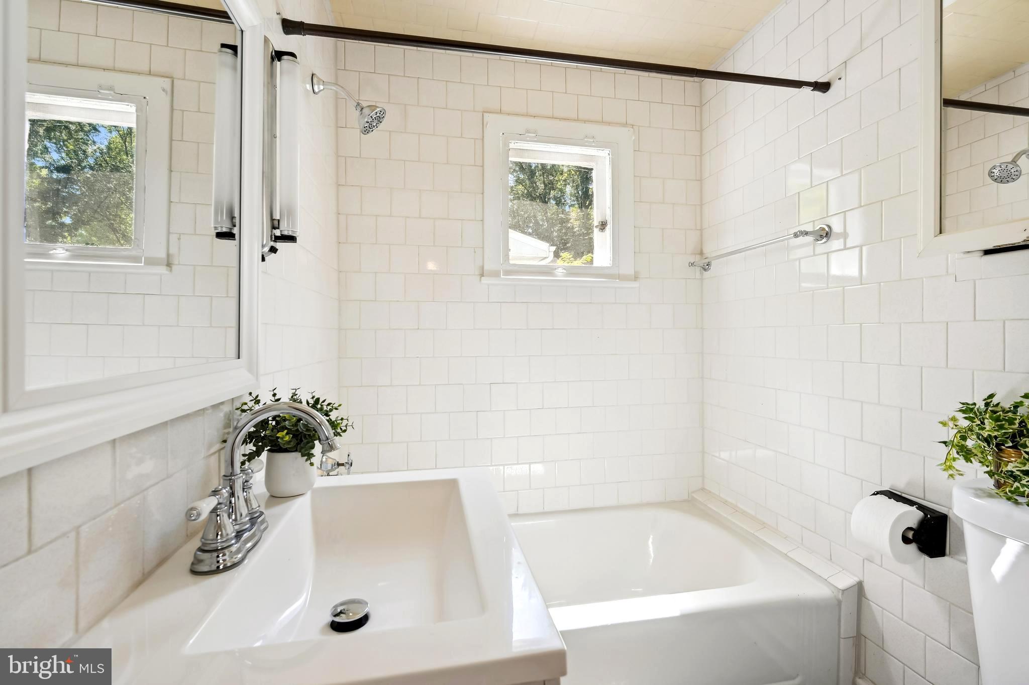 BACK RIVER HIGHLANDS - Residential