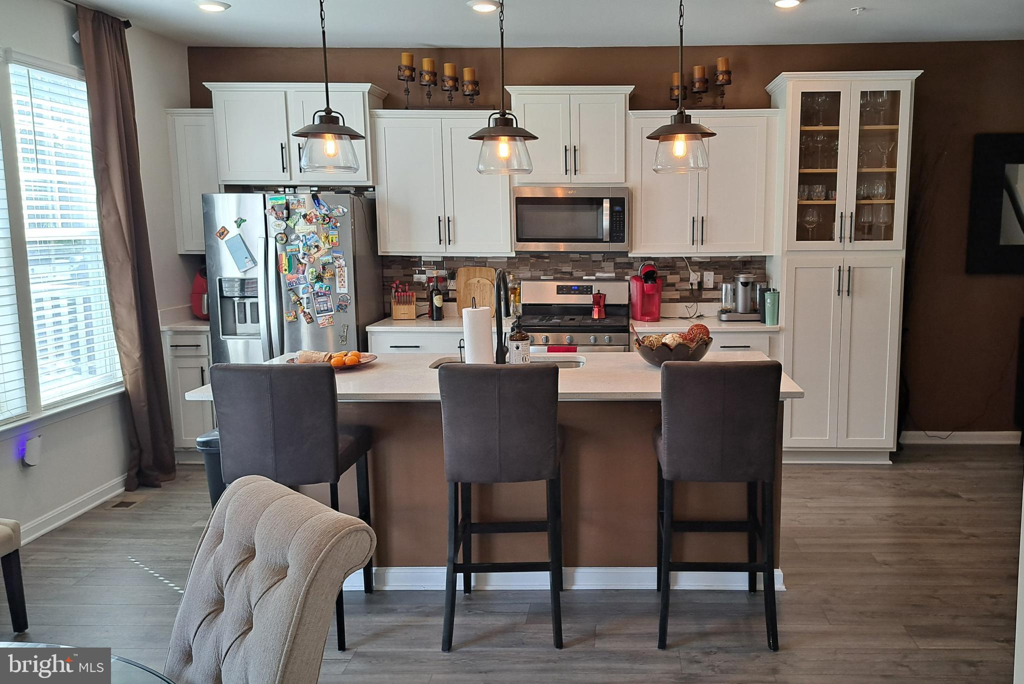 WOODMORE OVERLOOK - Residential Lease