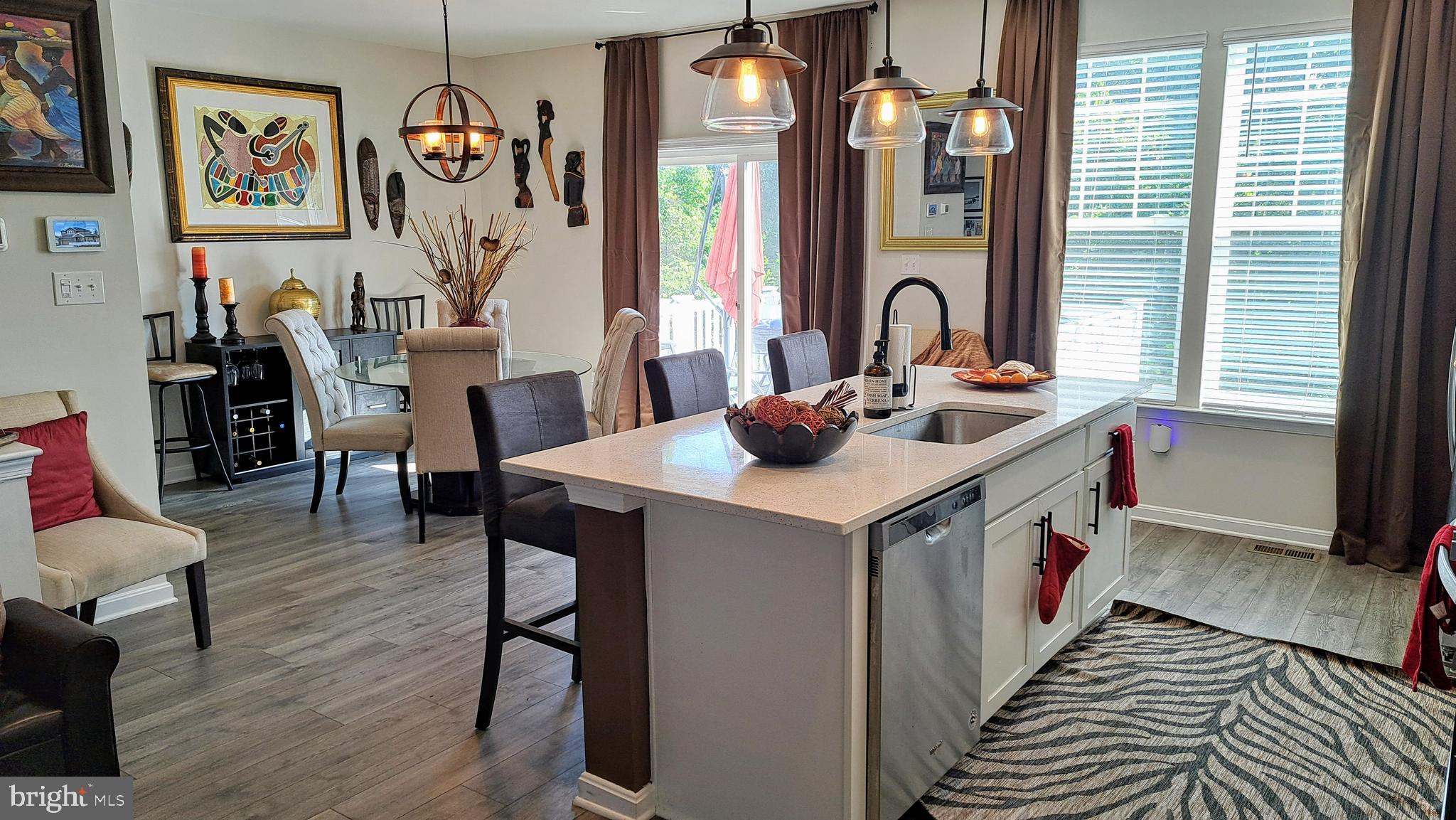 WOODMORE OVERLOOK - Residential Lease