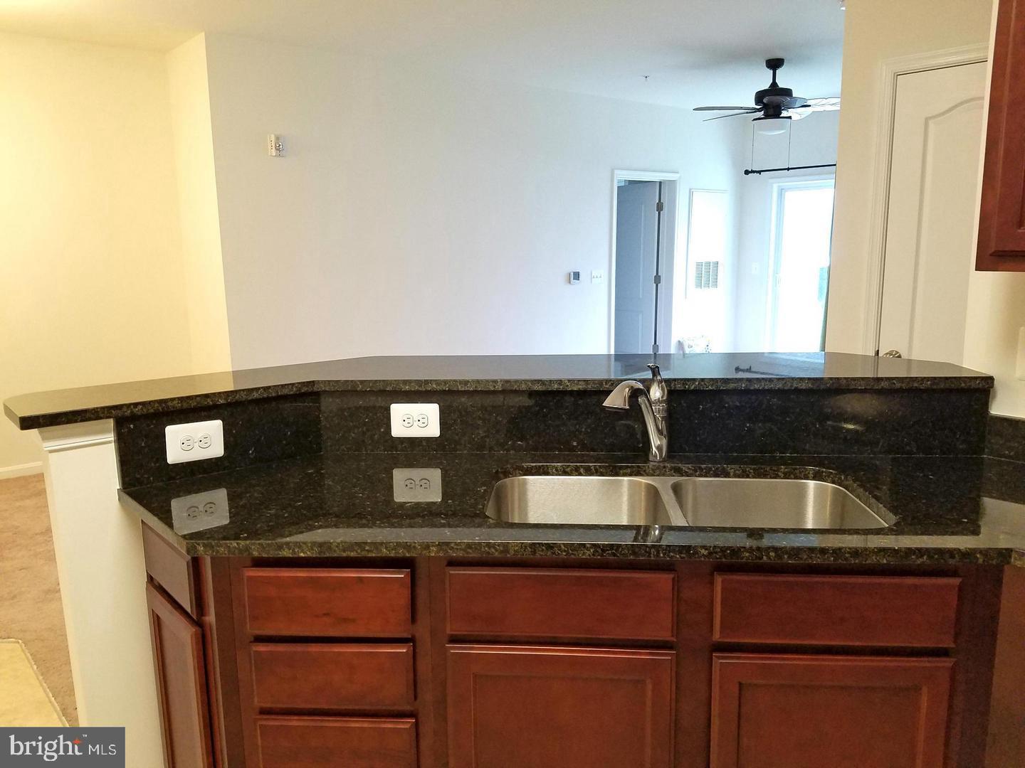 RESIDENCES AT WILDEWOOD - Residential Lease