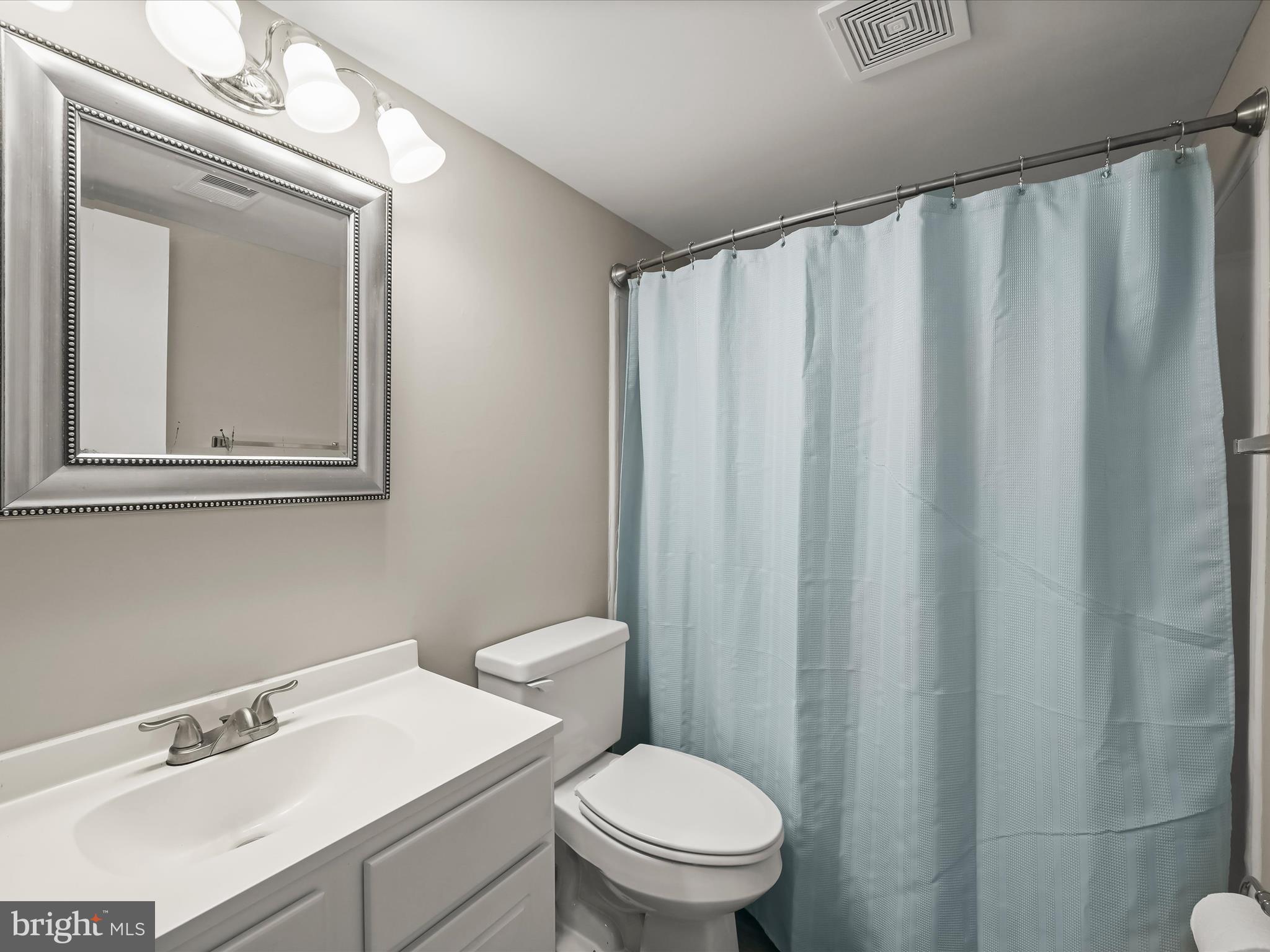 DEERING WOODS - Residential