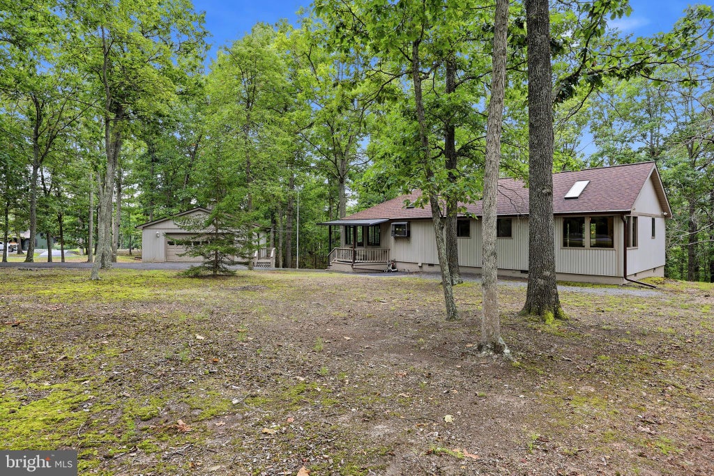 Photo of 22 Liskey Lane, HEDGESVILLE, WV 25427 (MLS # WVBE2053758)