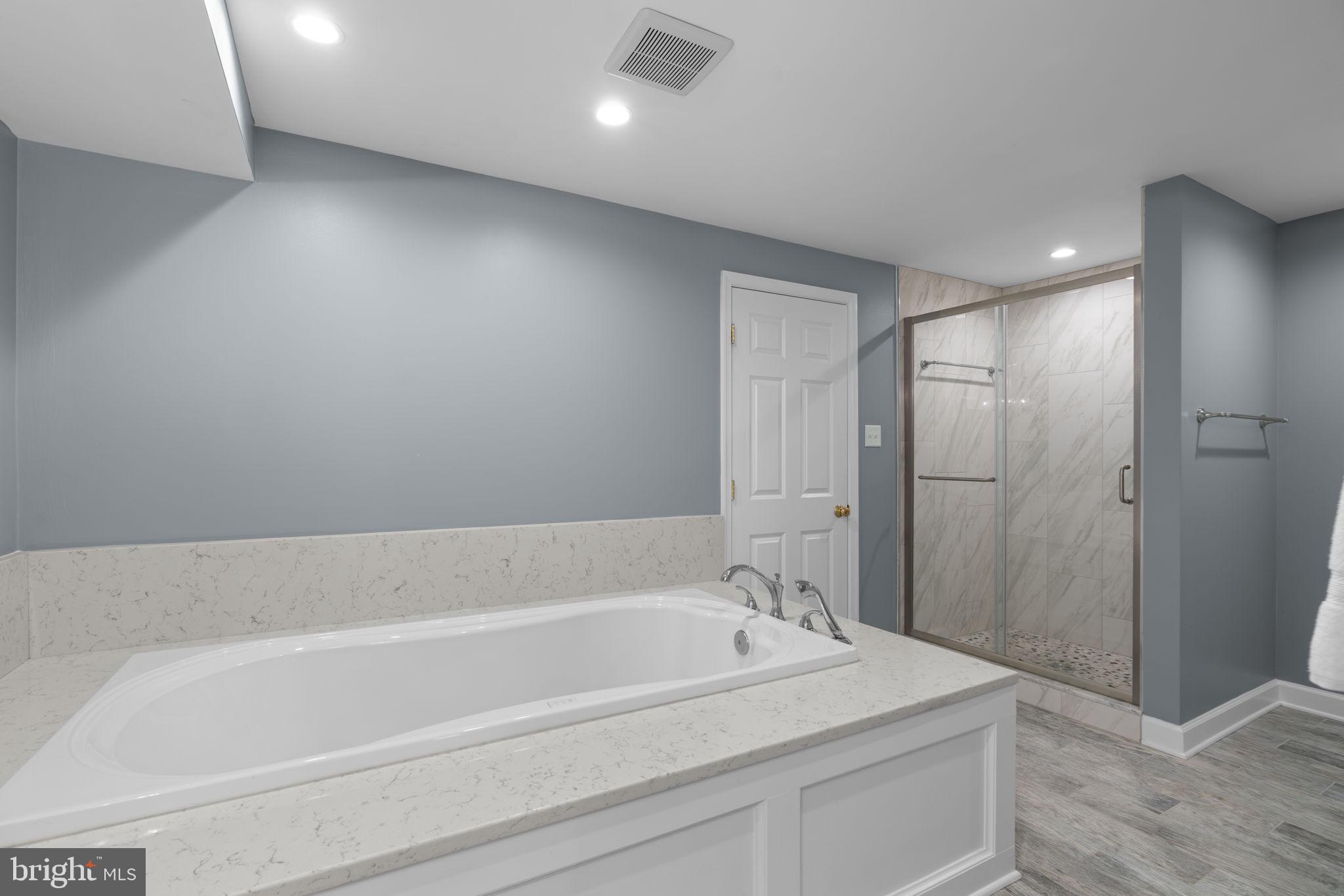 EVERGREEN ESTATES - Residential