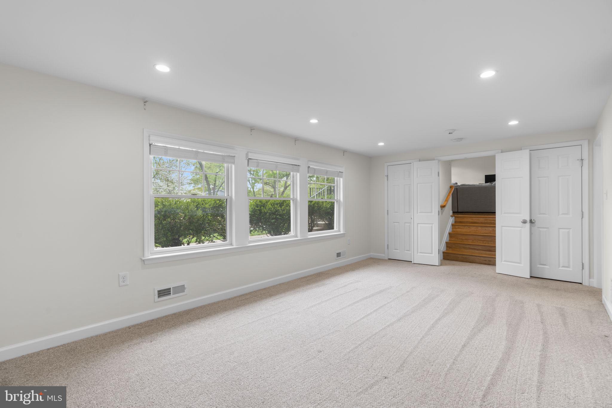 EVERGREEN ESTATES - Residential