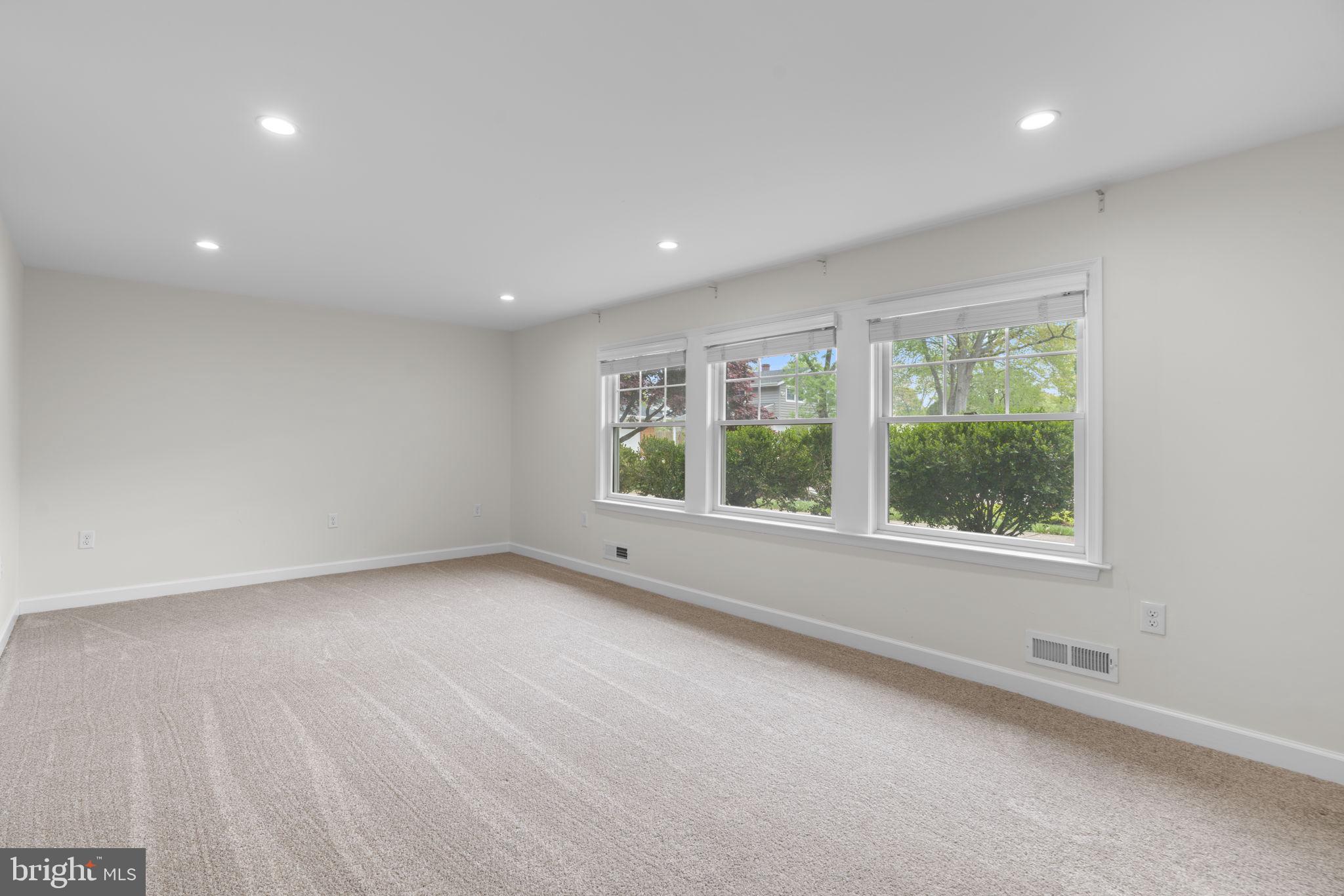 EVERGREEN ESTATES - Residential