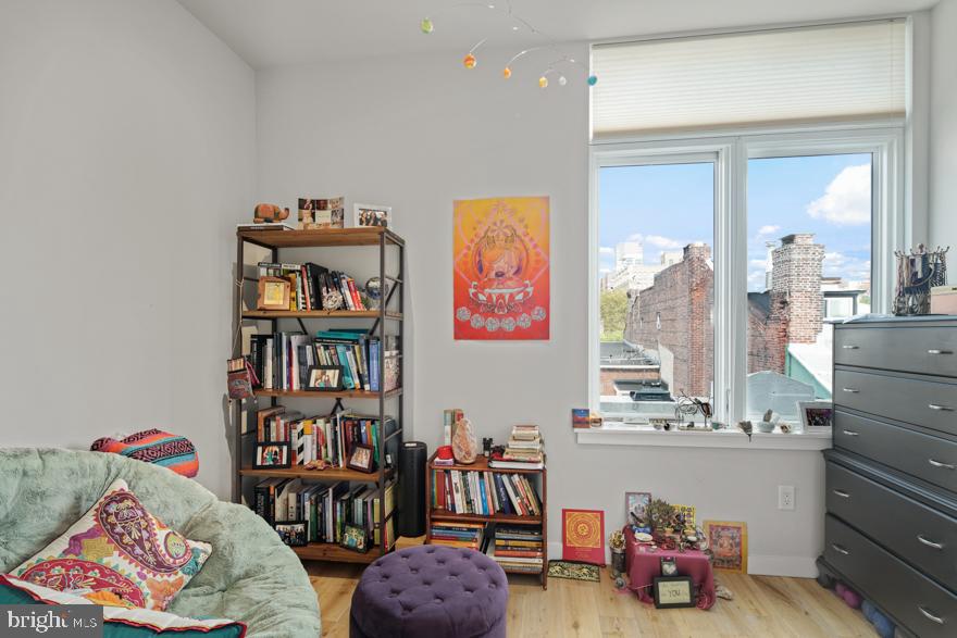 CENTER CITY - Residential Lease