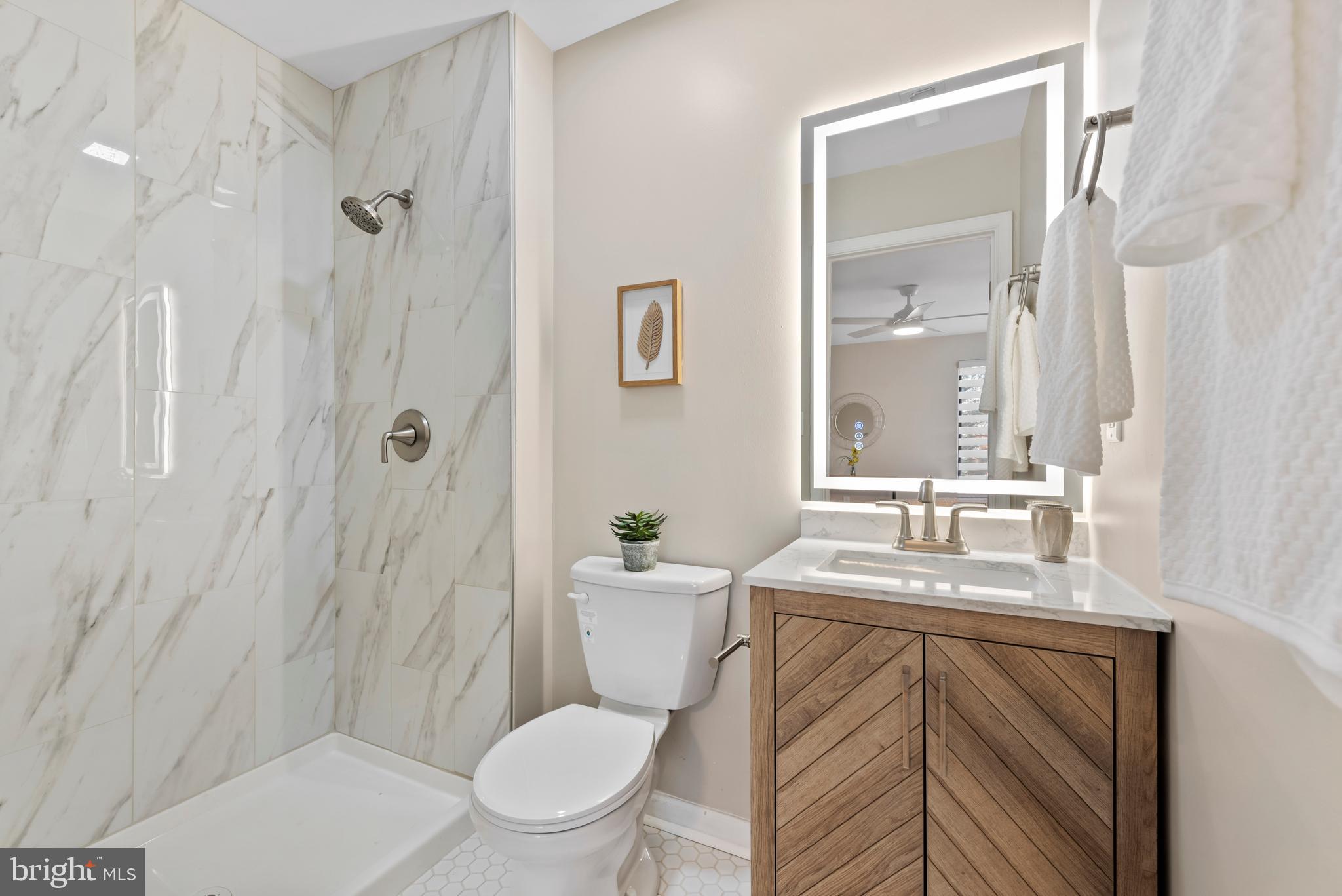 1102 CASTLE HARBOUR WAY 3D