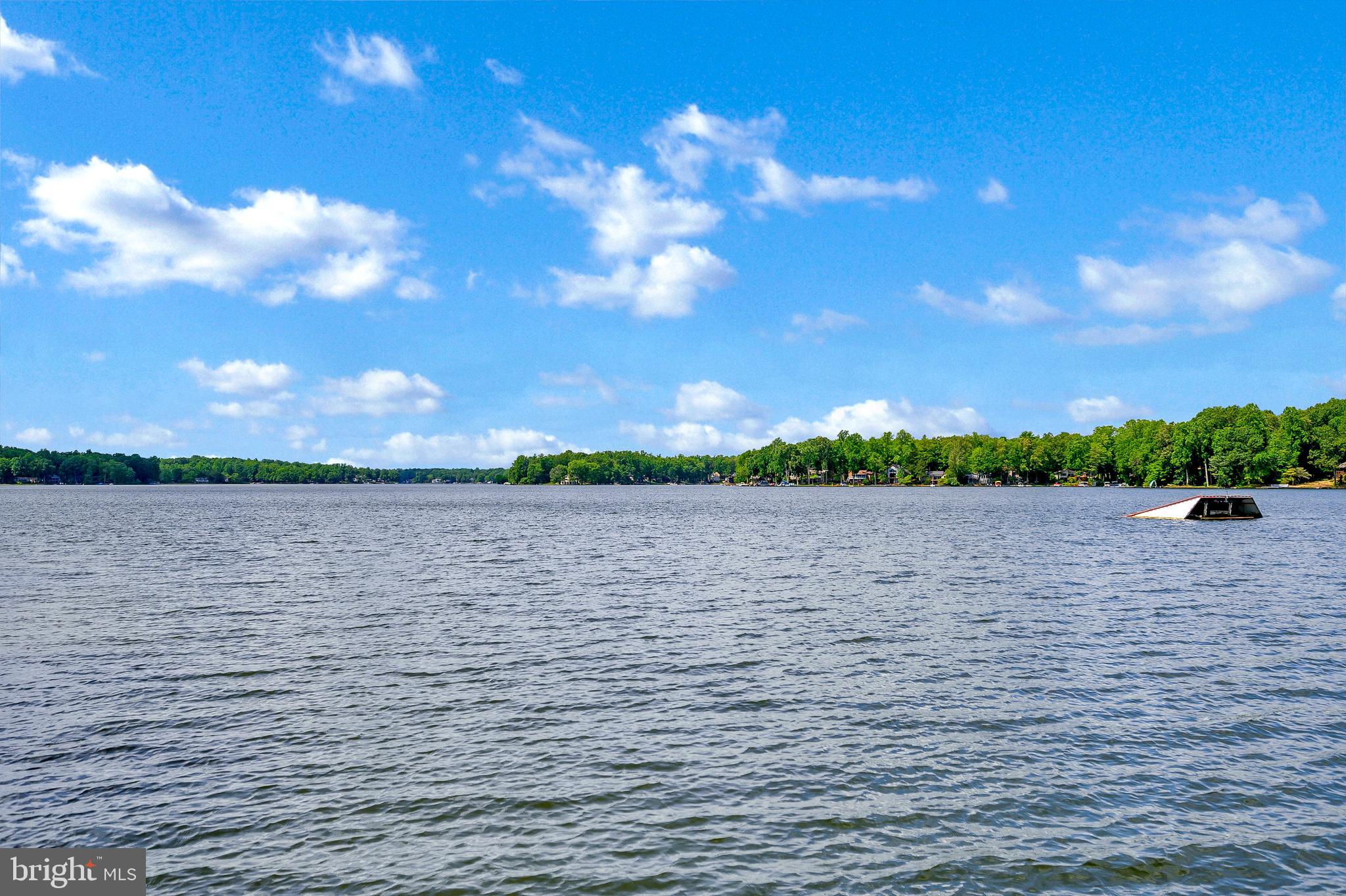 LAKE OF THE WOODS - Land