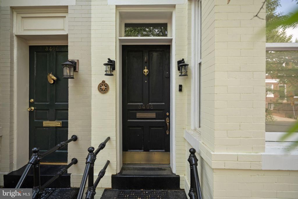 Photo of 3408 Dent Place NW, WASHINGTON, DC 20007 (MLS # DCDC2258930)