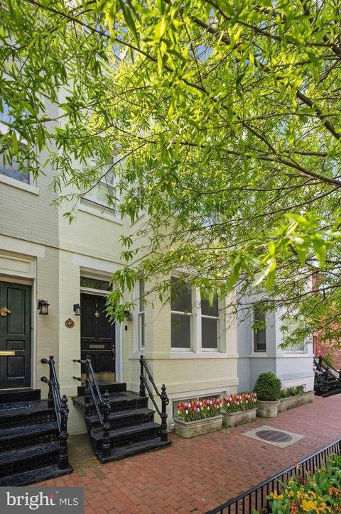 Photo of 3408 Dent Place NW, WASHINGTON, DC 20007 (MLS # DCDC2258930)