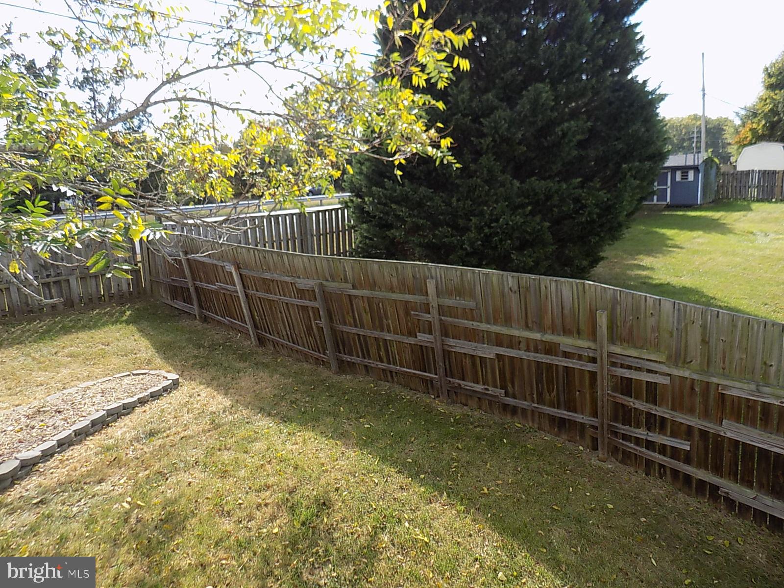 GREENMONT - Residential Lease