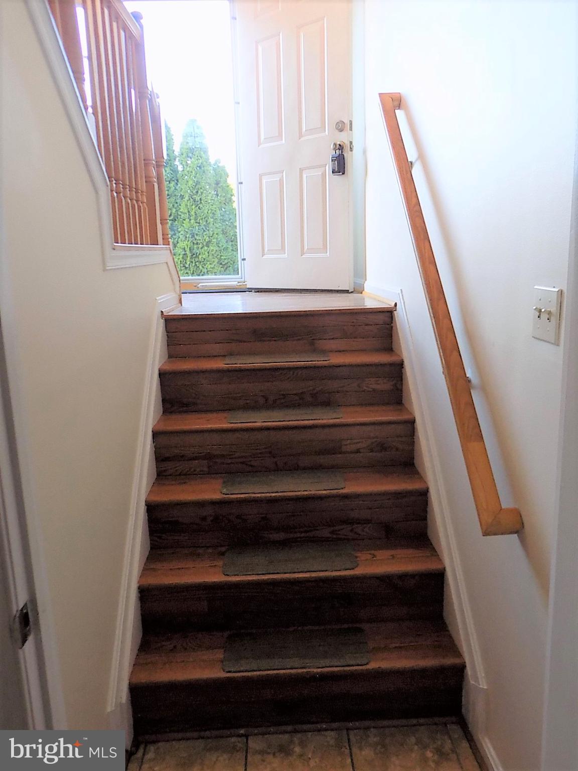 GREENMONT - Residential Lease