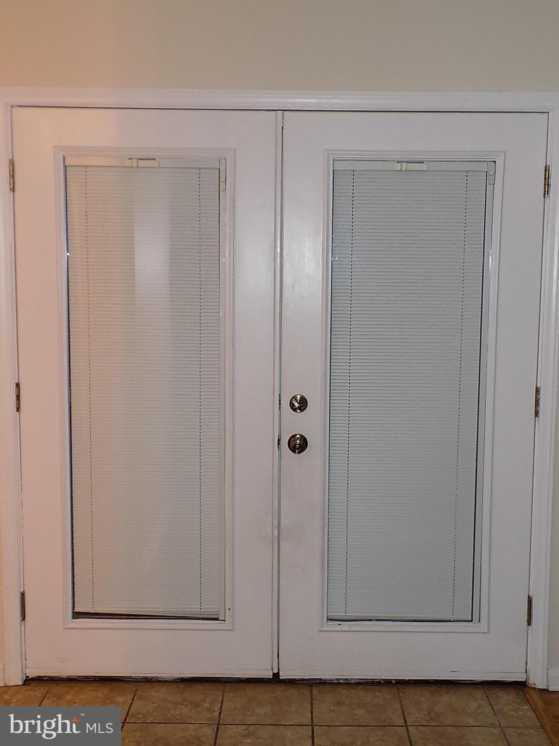 GREENMONT - Residential Lease