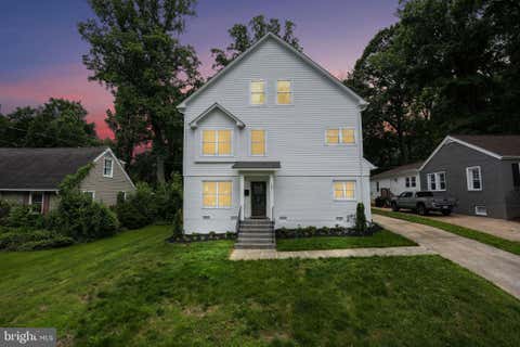 Photo of 10811 Scott Drive, FAIRFAX, VA 22030 (MLS # VAFC2008506)