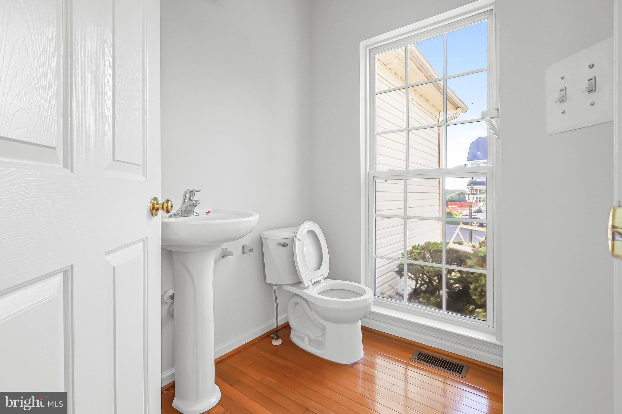 LAKELAND PLACE - Residential