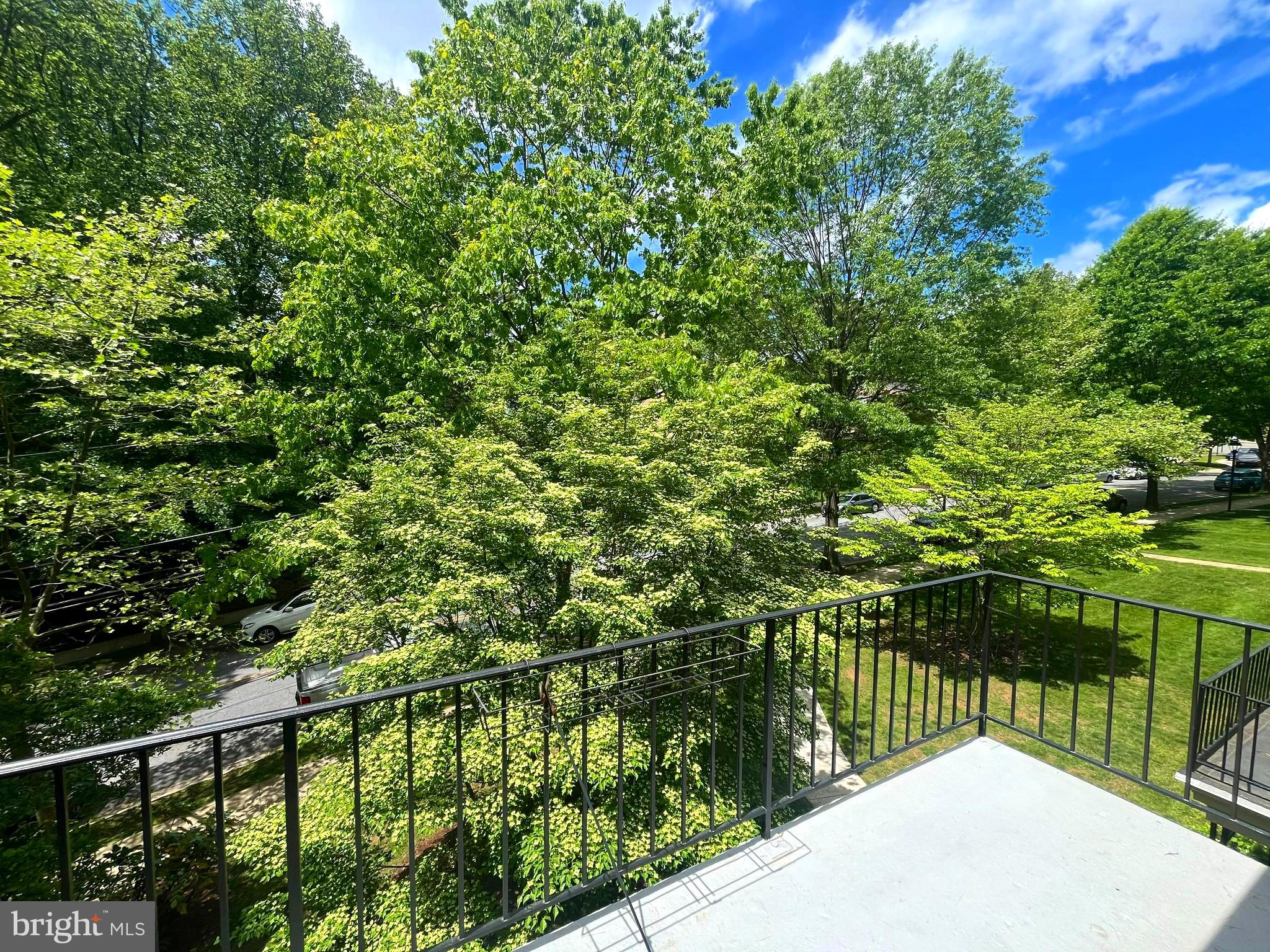 PARKSIDE CONDOMINIUMS - Residential