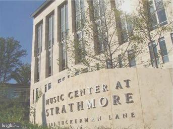 PARKSIDE CONDOMINIUMS - Residential