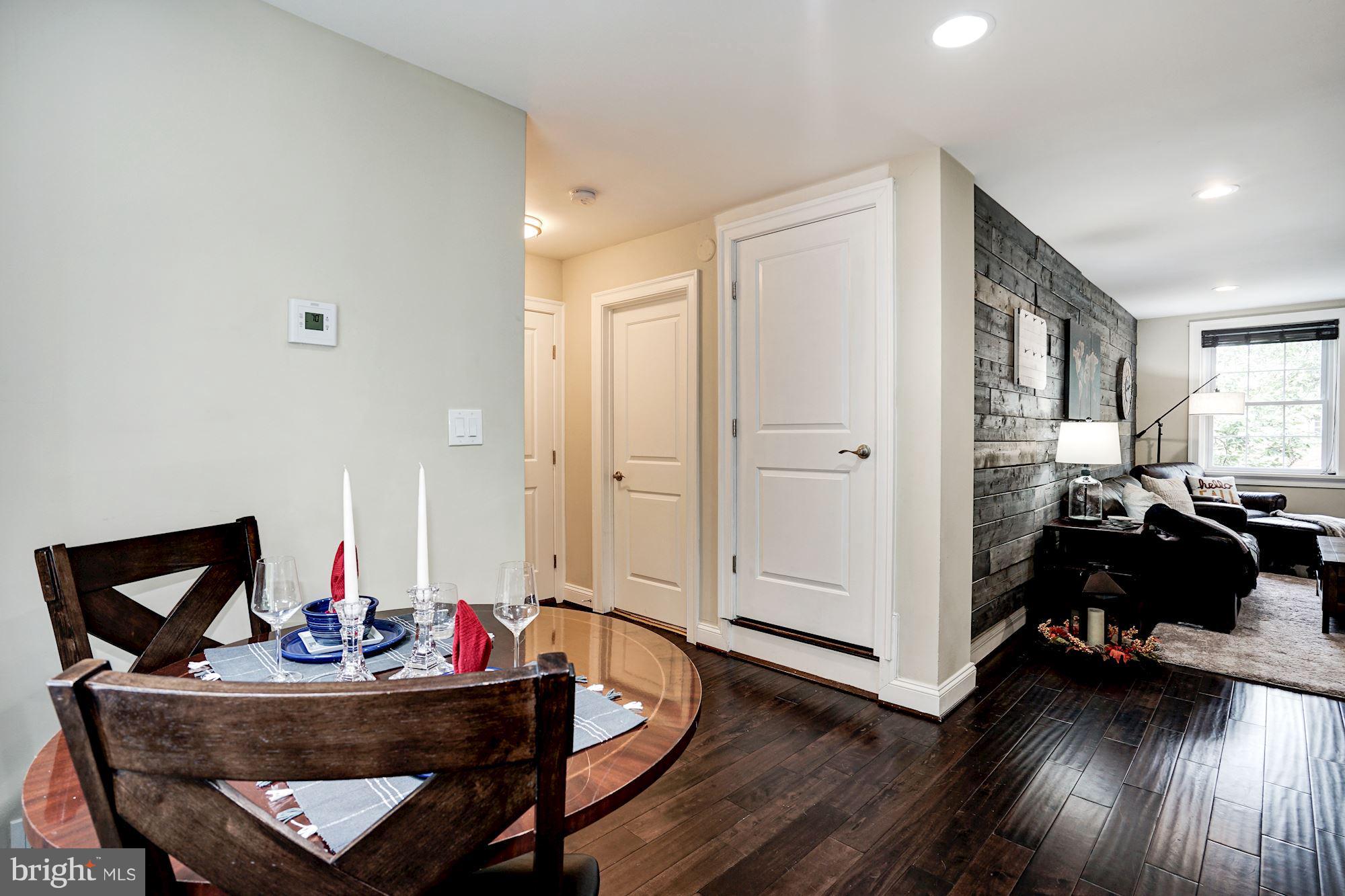 FAIRLINGTON ARBORS - Residential