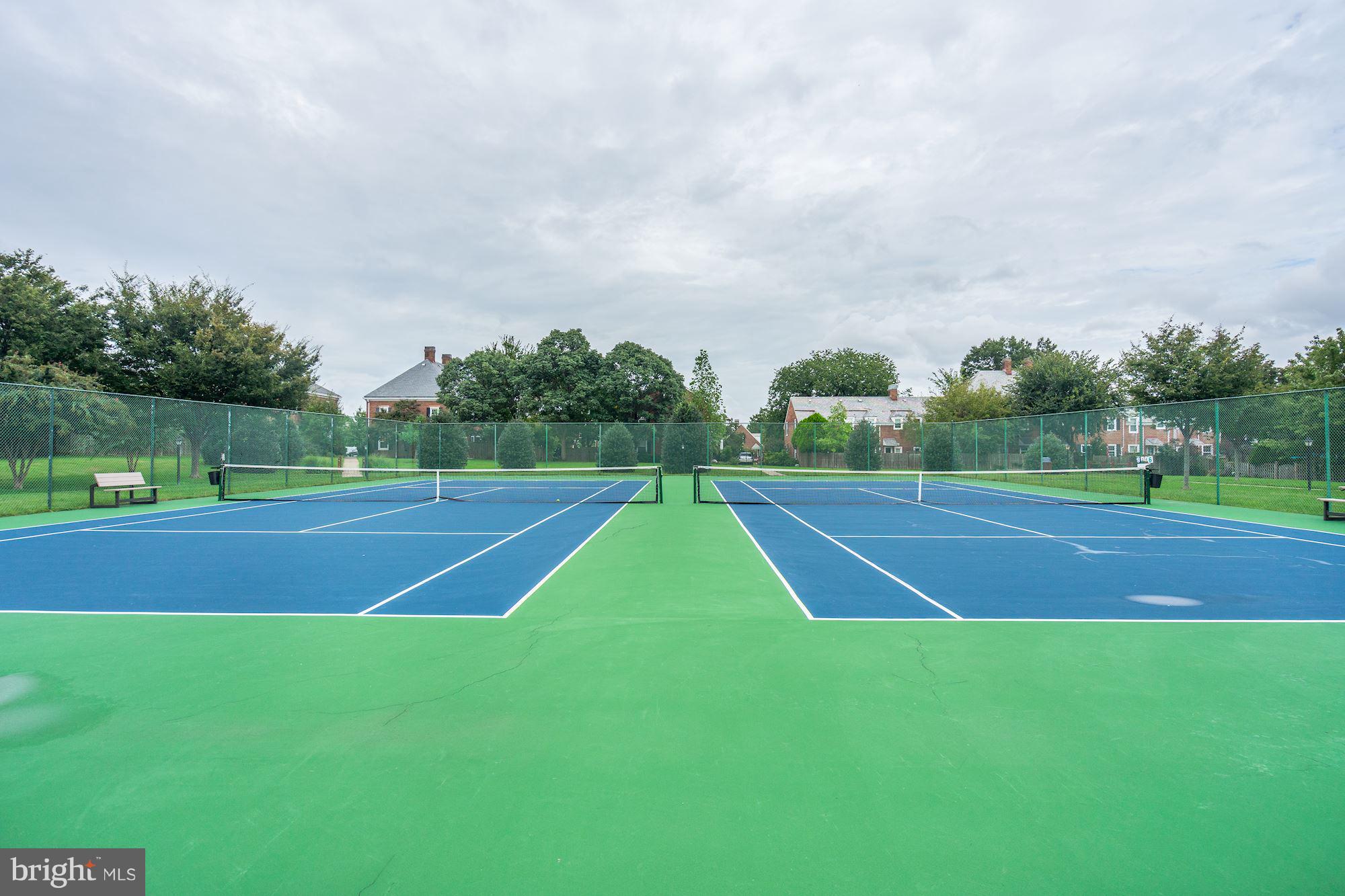 FAIRLINGTON ARBORS - Residential