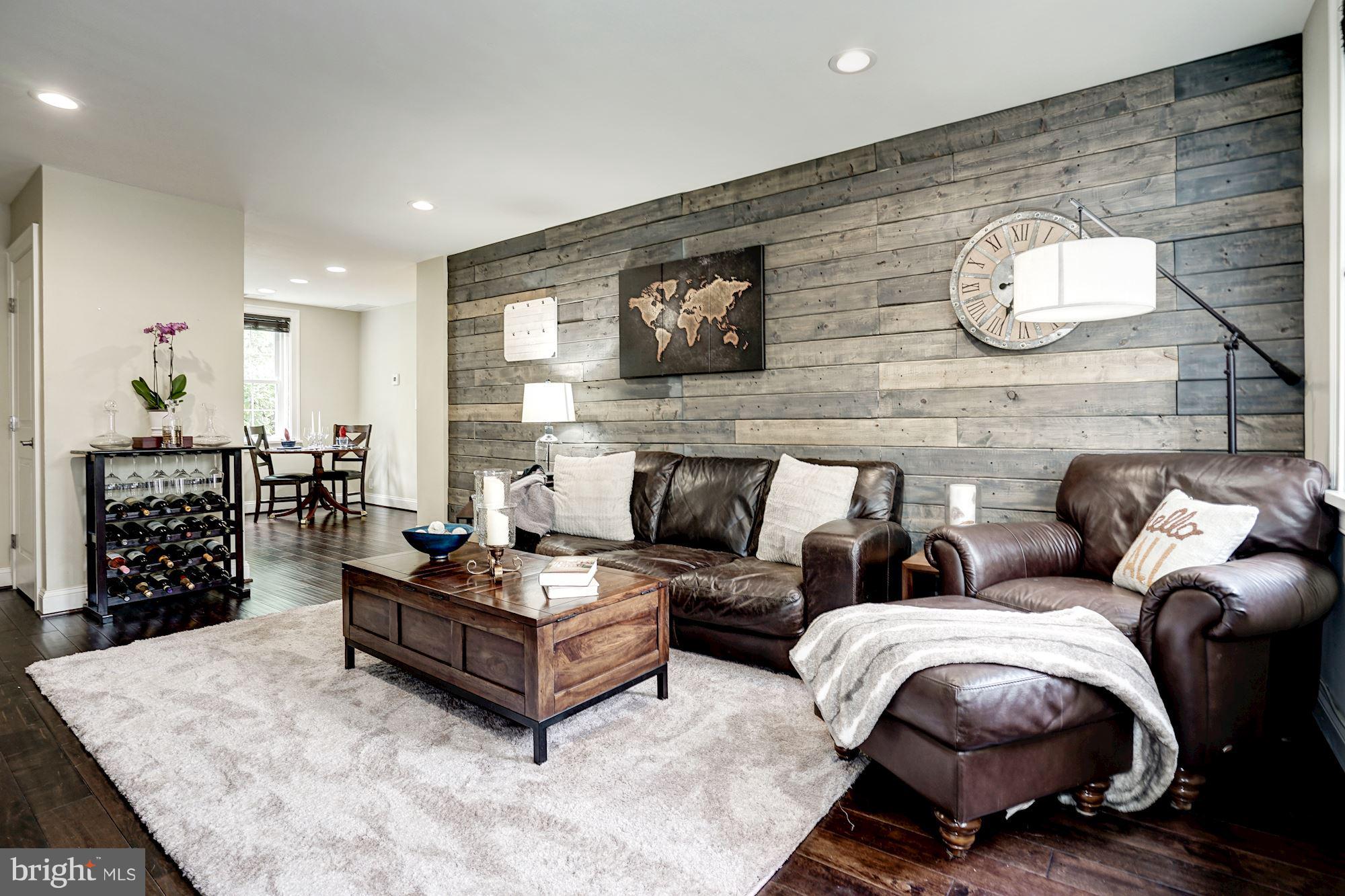 FAIRLINGTON ARBORS - Residential