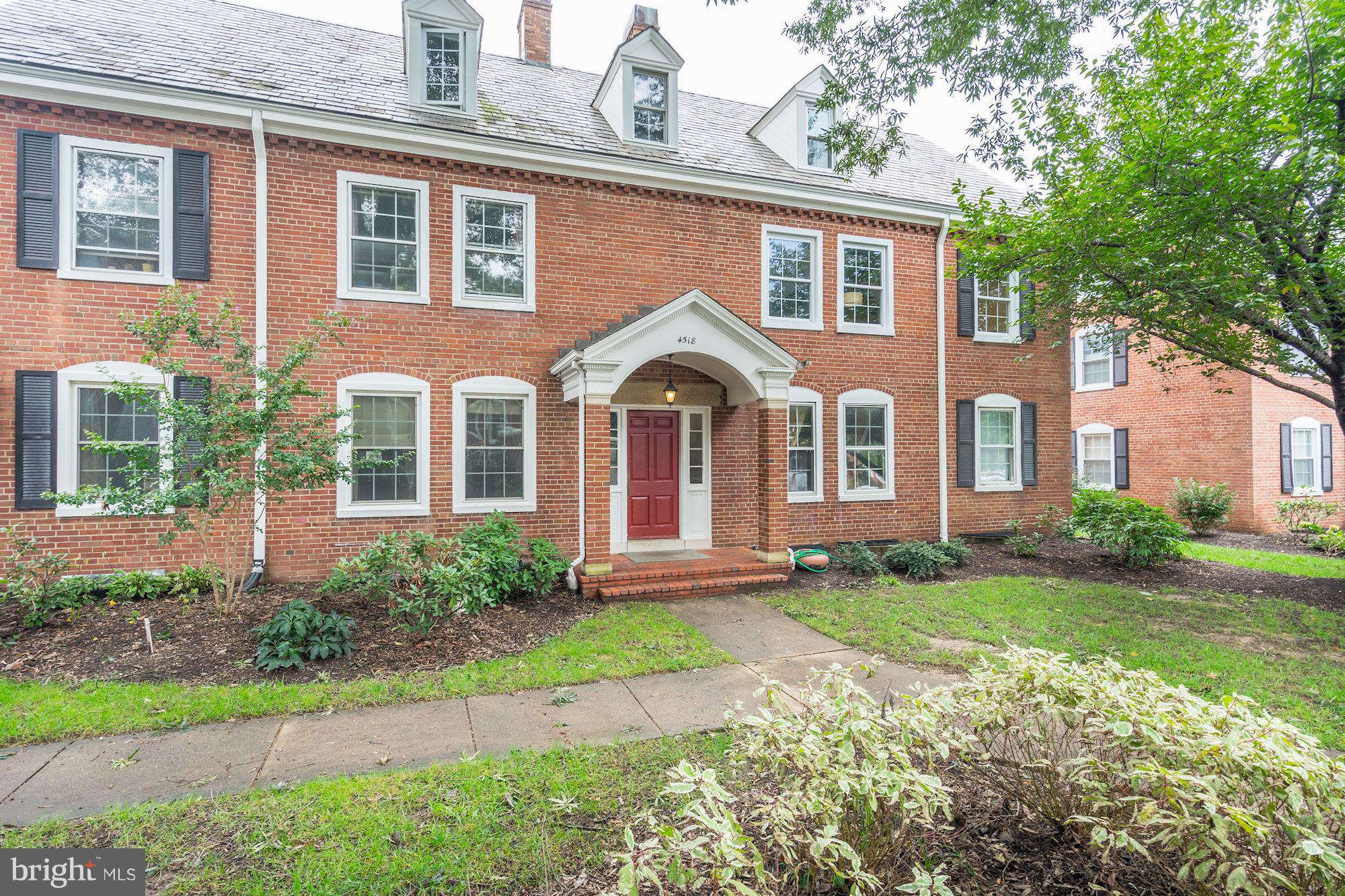 FAIRLINGTON ARBORS - Residential