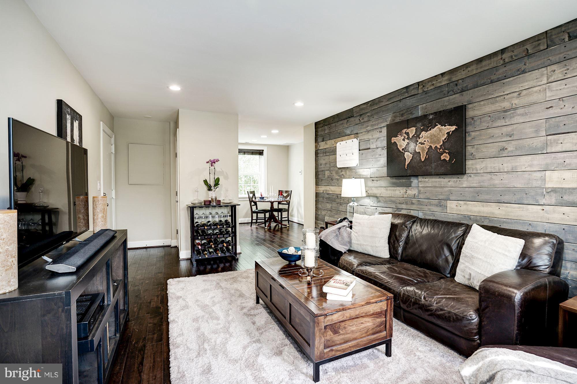 FAIRLINGTON ARBORS - Residential