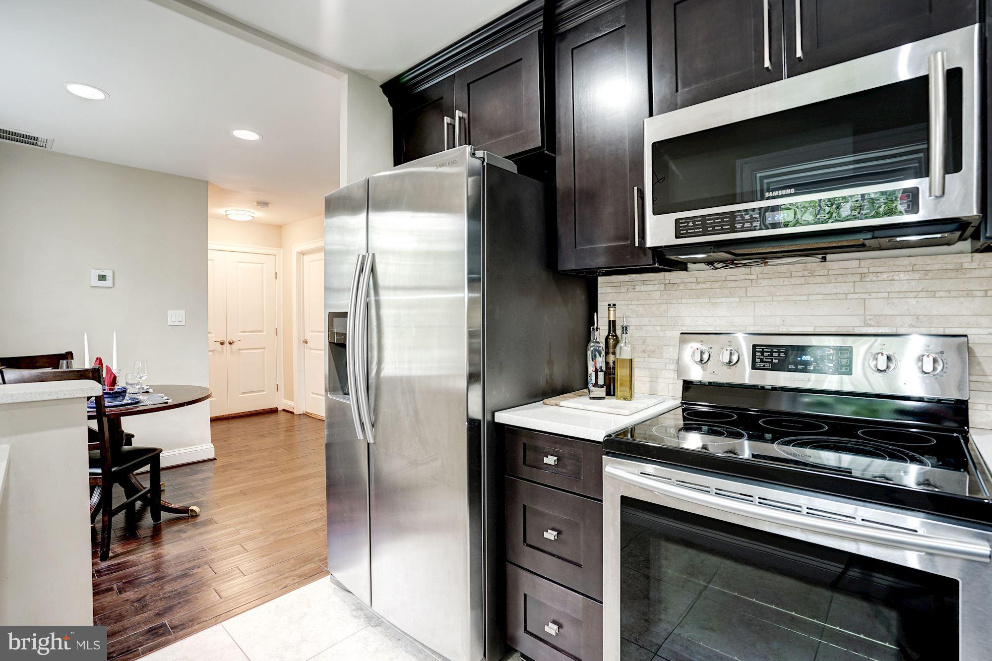 FAIRLINGTON ARBORS - Residential