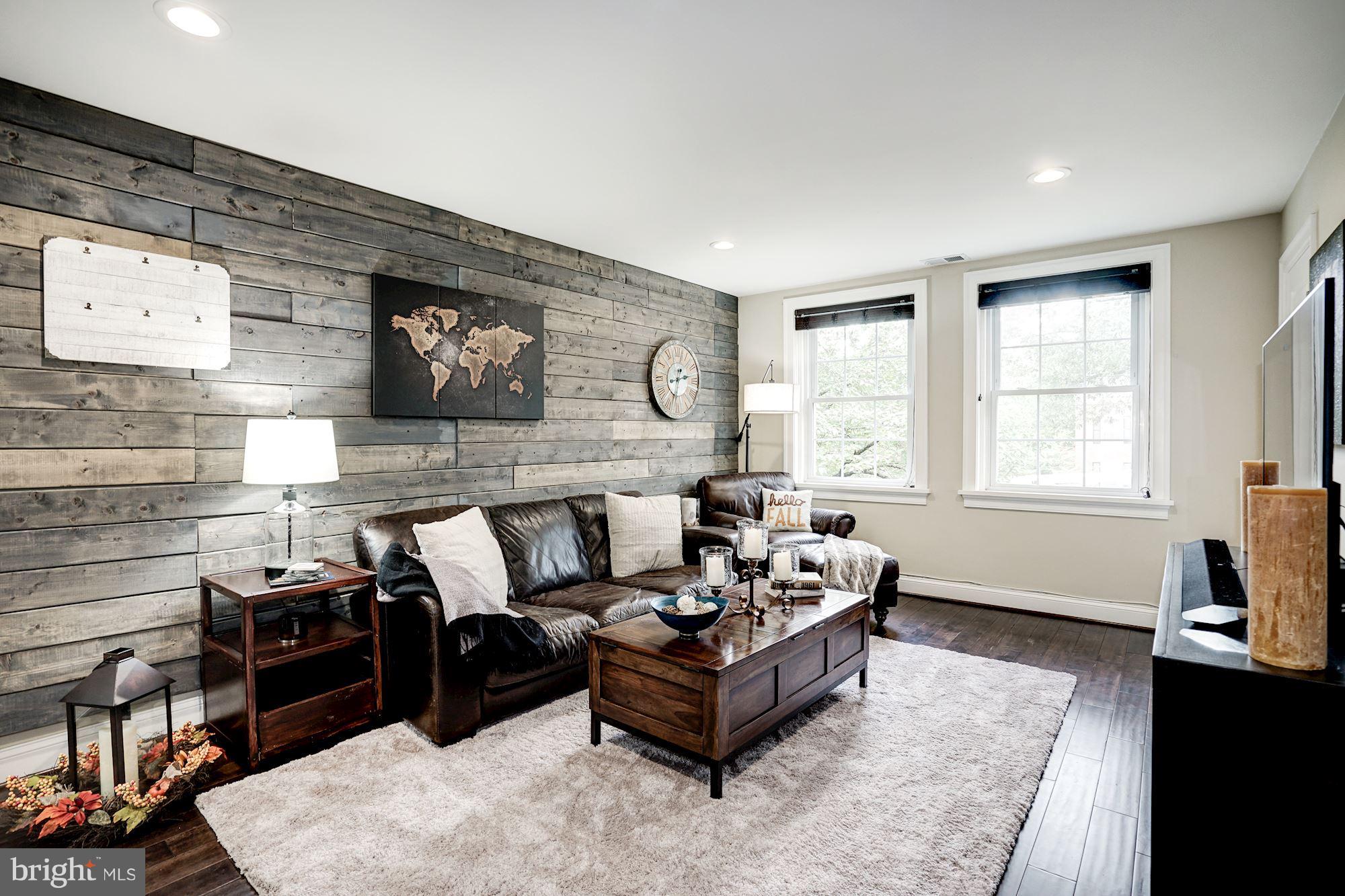 FAIRLINGTON ARBORS - Residential