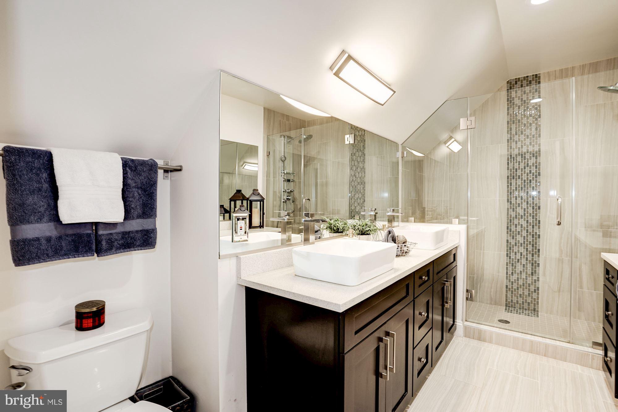 FAIRLINGTON ARBORS - Residential