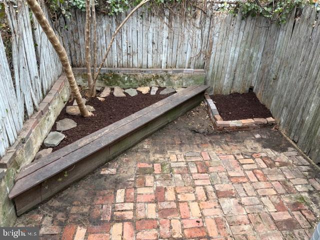 POPPLETON - Residential